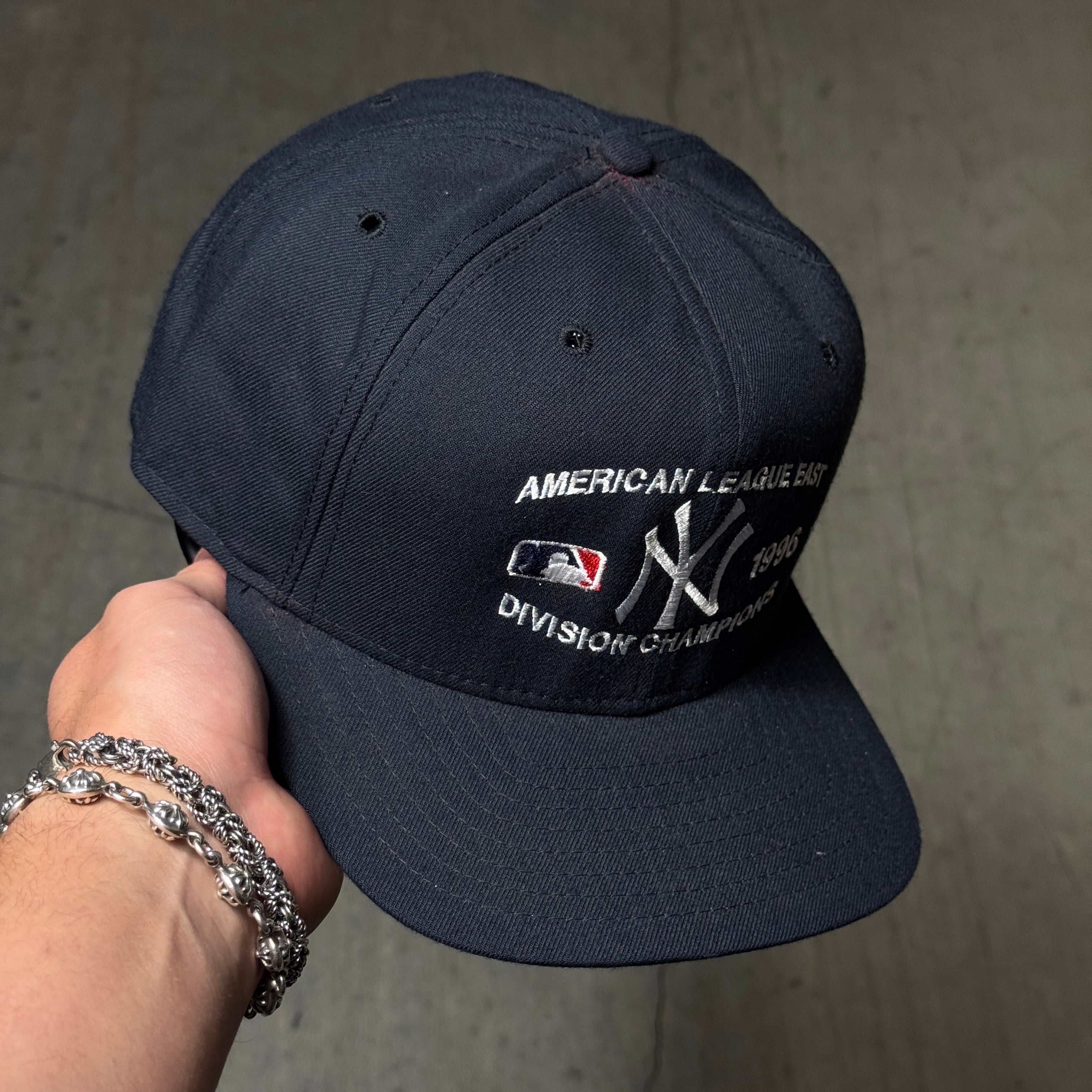 USED Vintage Pro Model Navy New York Yankees 9Fifty New Era Snapback Hat Cap