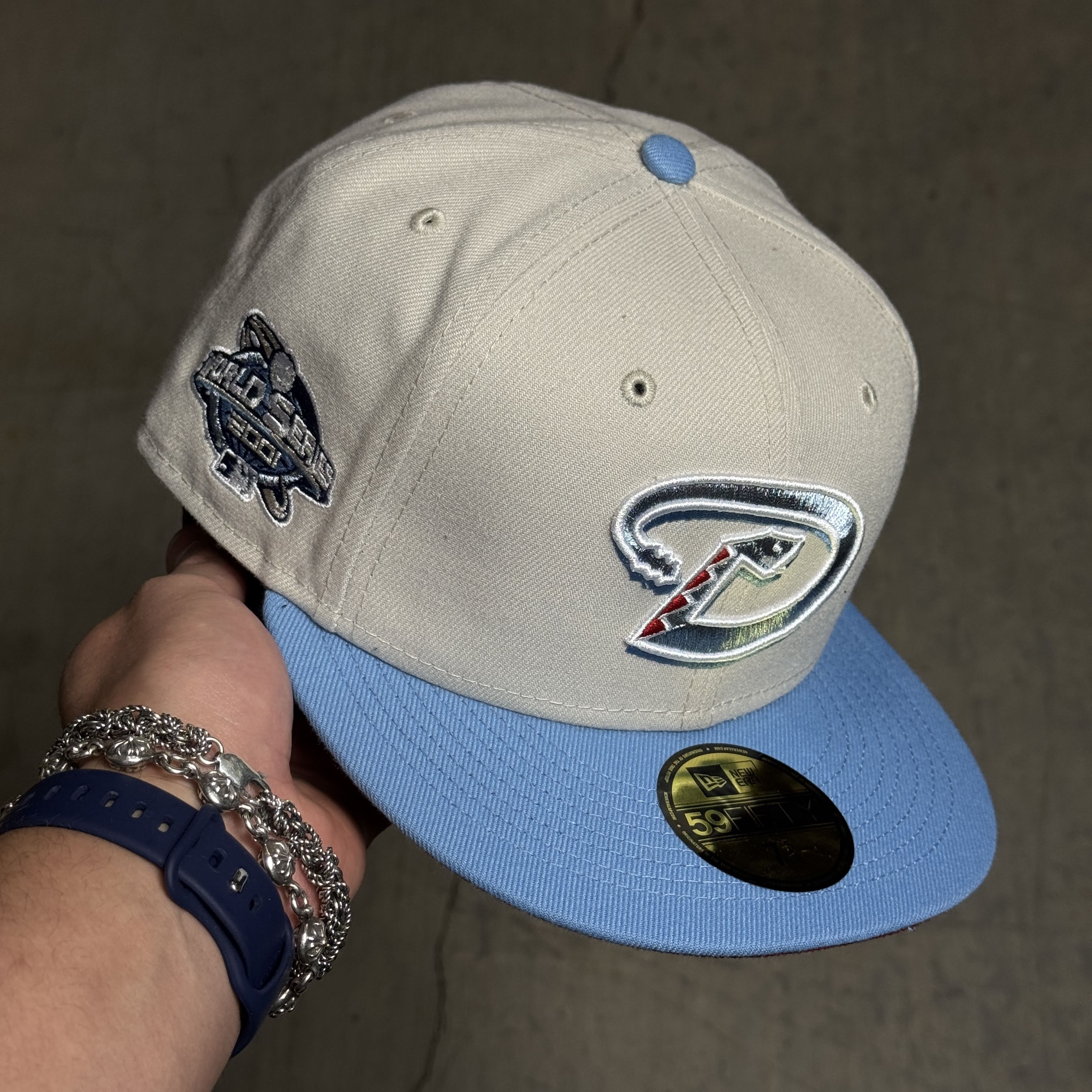 NWT 5/8 Chrome Arizona Diamondbacks World Series 2001 59fifty New Era Fitted Cap