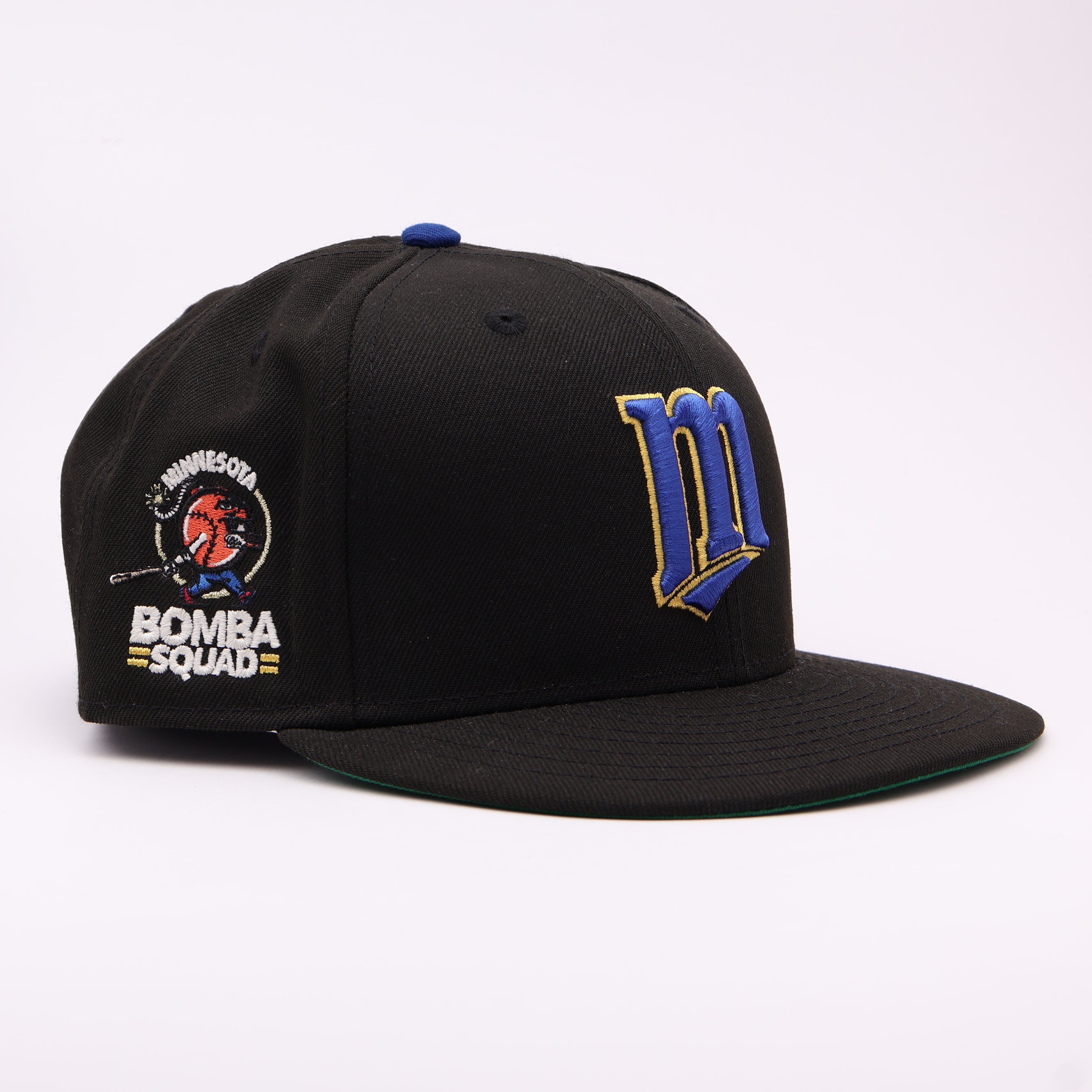 USED 8 Black Minnesota Twins Bomba Squad 59fifty New Era Fitted Hat Cap