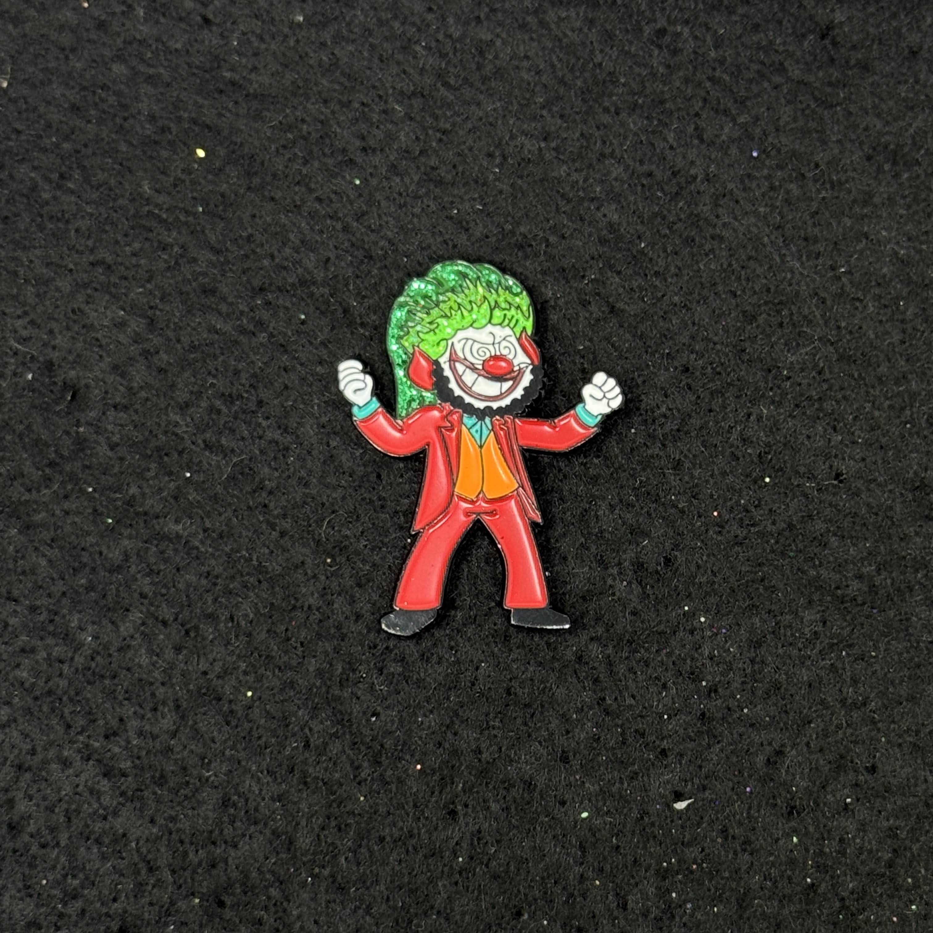 AM5 Joker Red Suit Graphic Pin