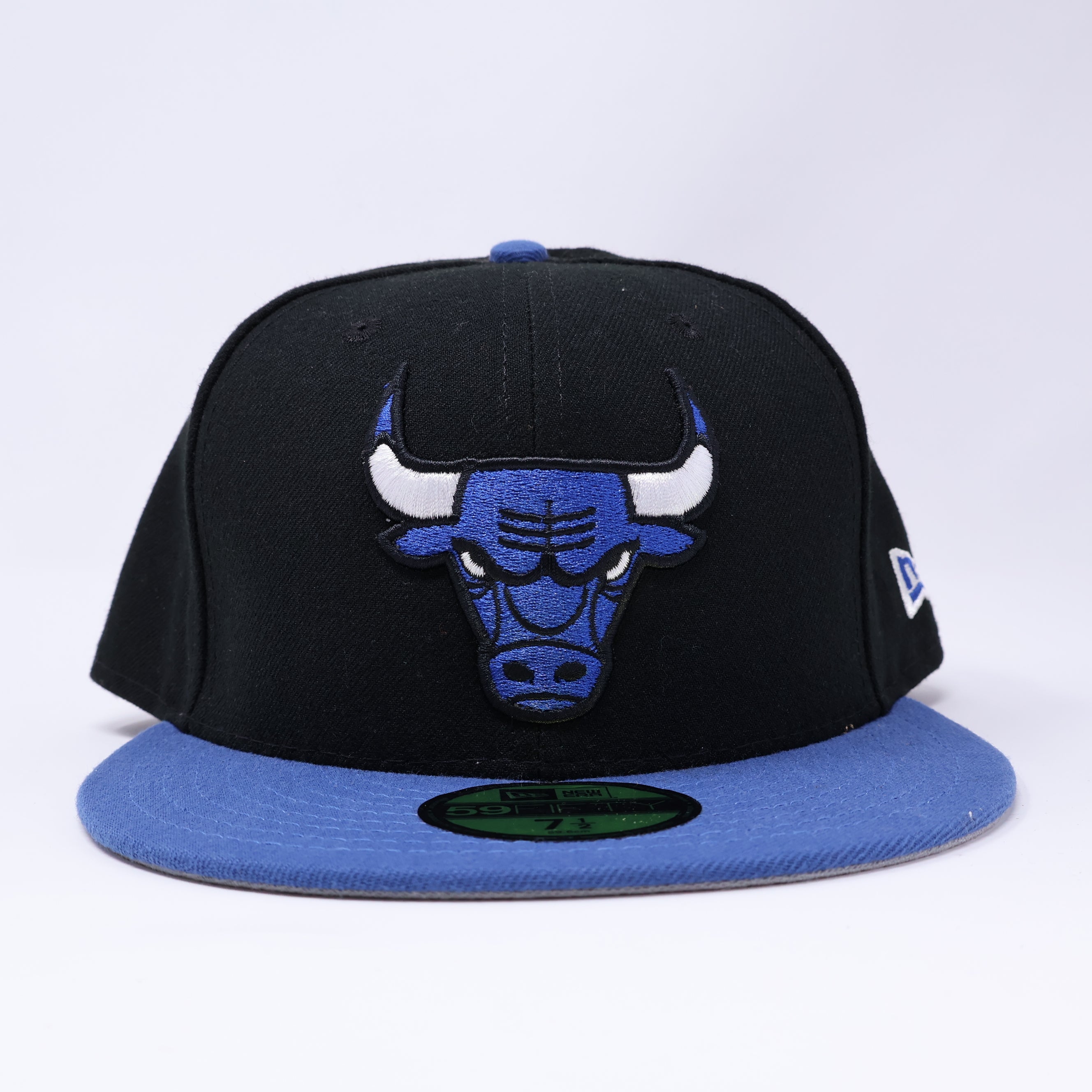 NEW Blue Black Chicago Bulls NBA Basketball 59fifty New Era Fitted Hat Cap