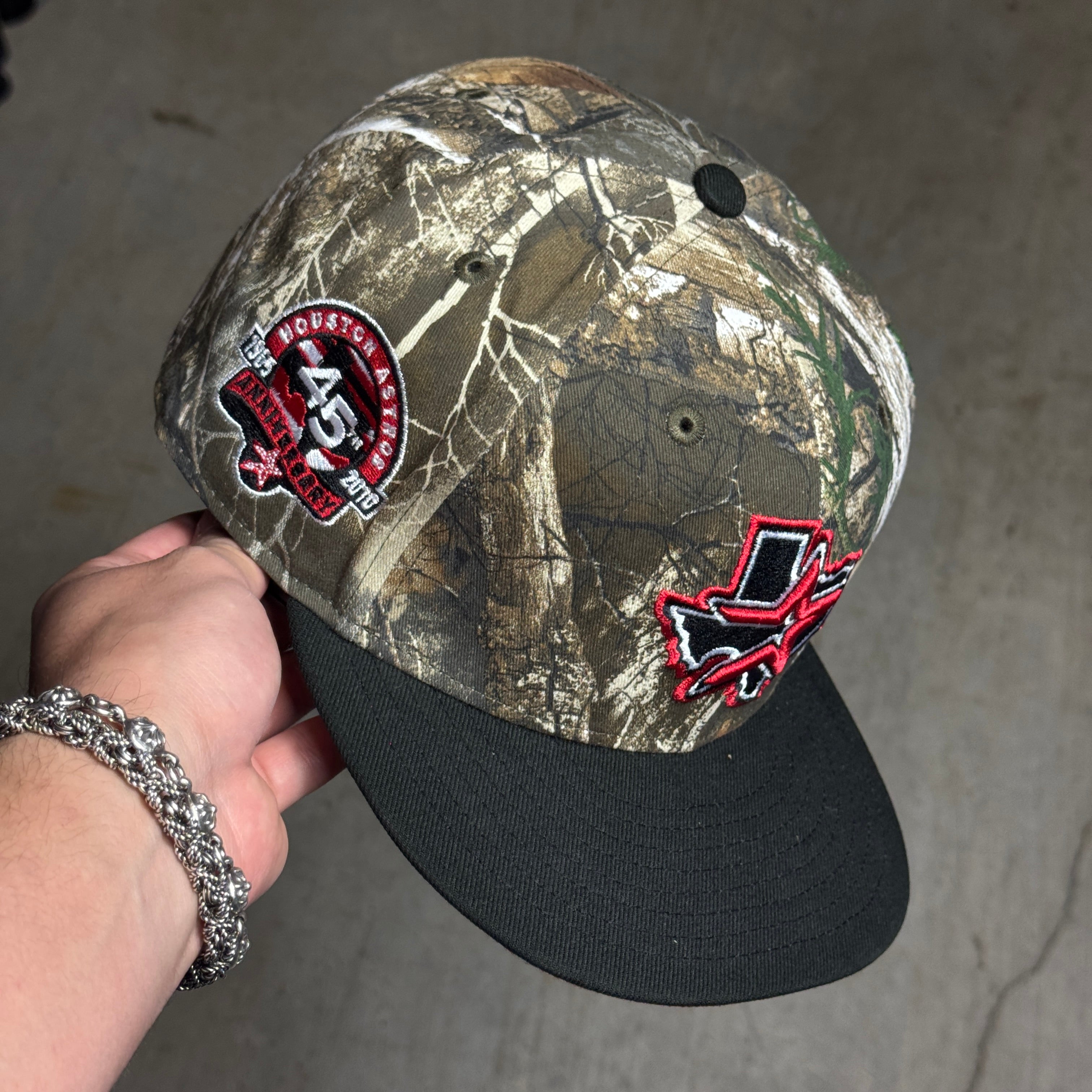 USED 3/4 Realtree Houston Astros 45th Anniversary 59fifty New Era Fitted Hat Cap