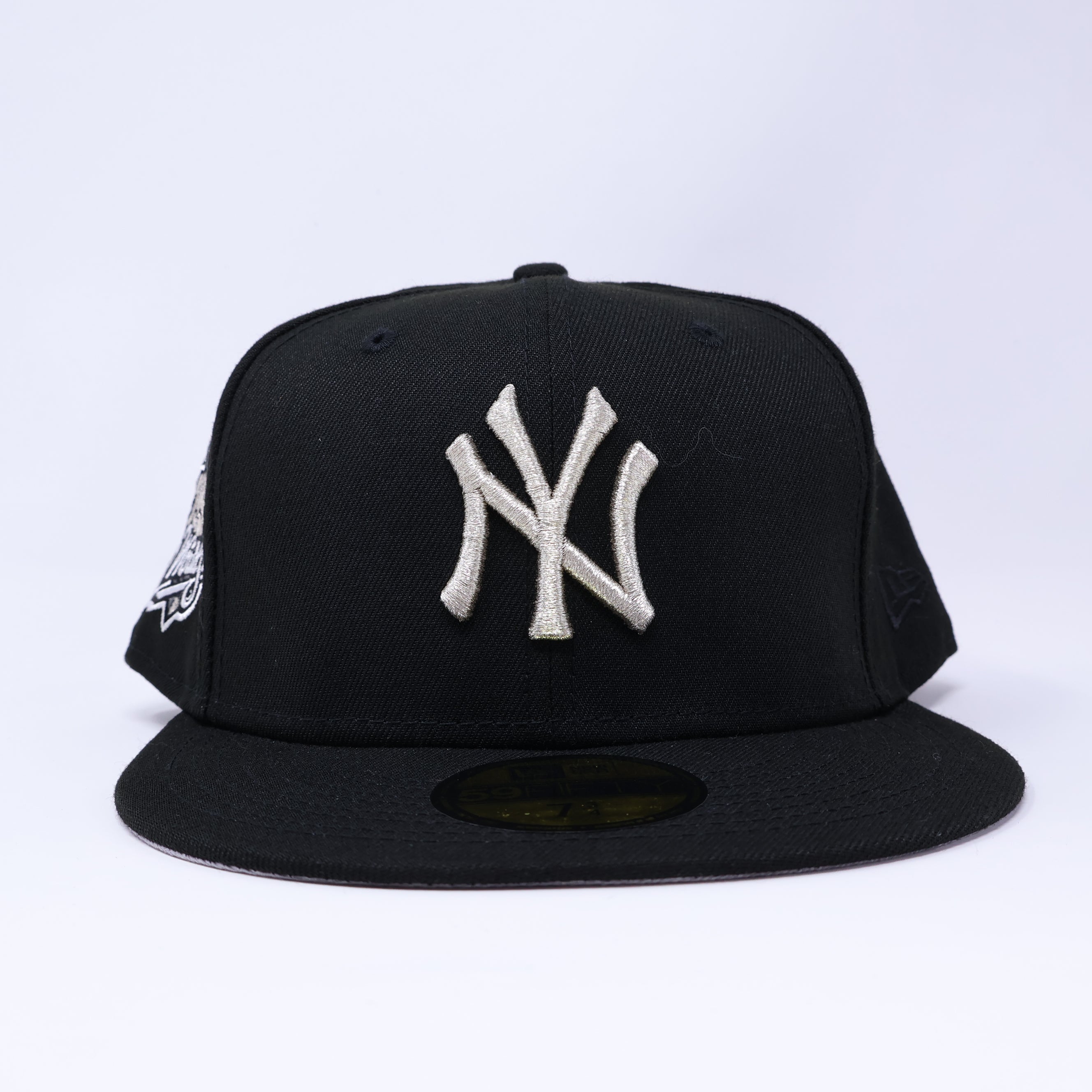 NWT 3/4 Black New York Yankees 1999 World Series 59fifty New Era Fitted Hat Cap
