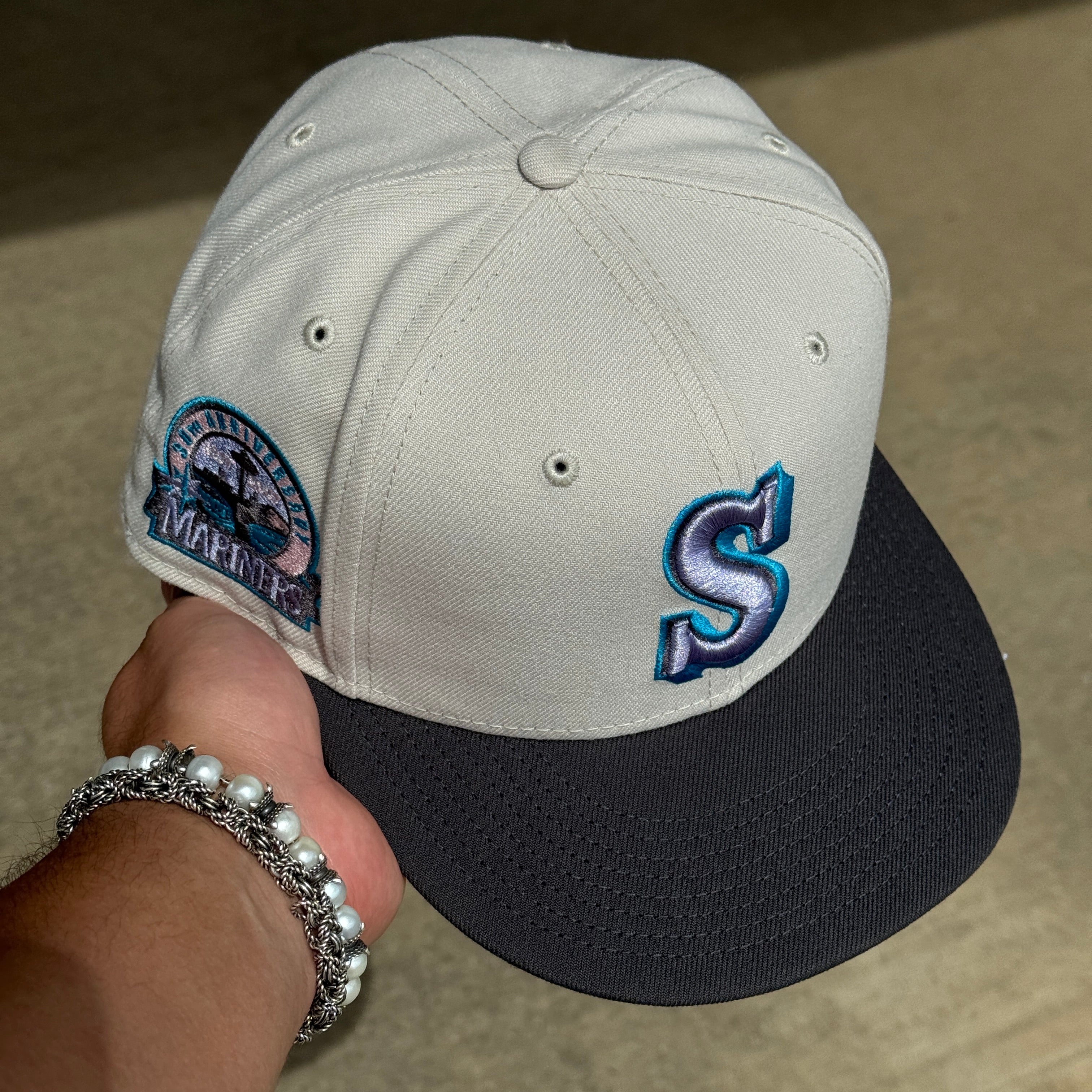 7 3/4 hotsell Yote City Seattle Mariners Brim Fest New Era with pin Garrett Popcorn