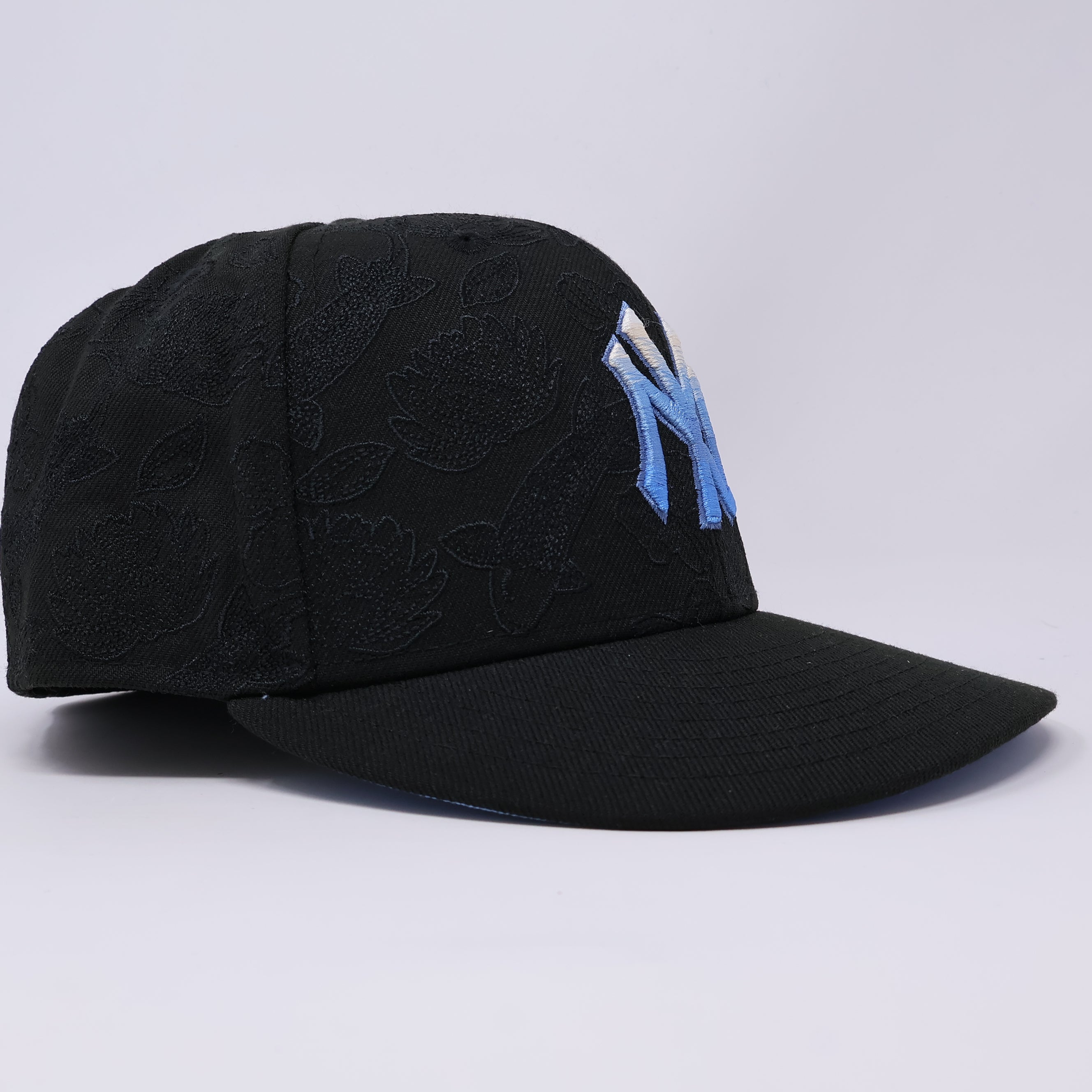 USED 1/4 Black New York Yankees Koi Pattern 59fifty New Era Fitted Hat Cap