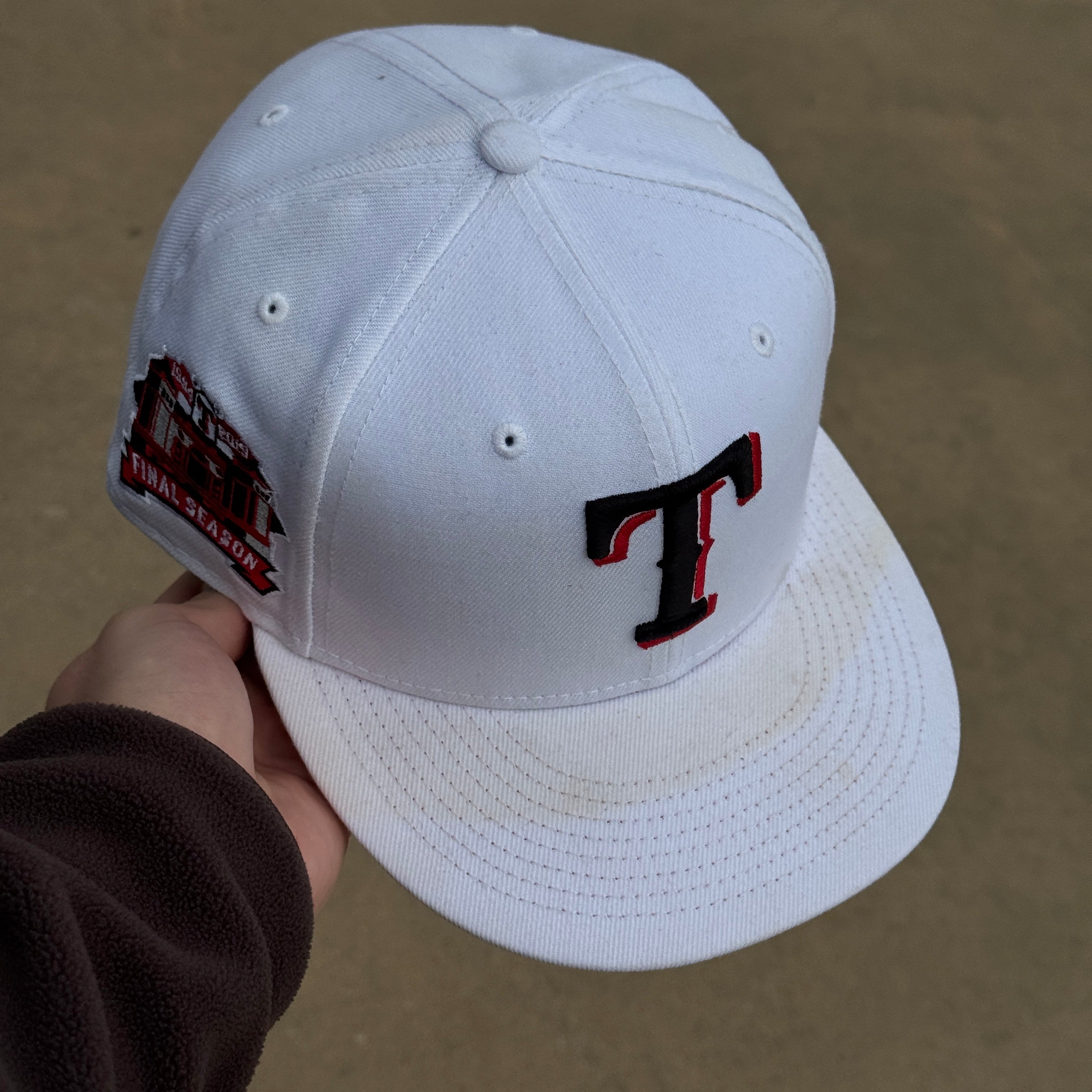 USED 1/2 White Dallas Texas Rangers Final Season 59fifty New Era Fitted Hat Cap