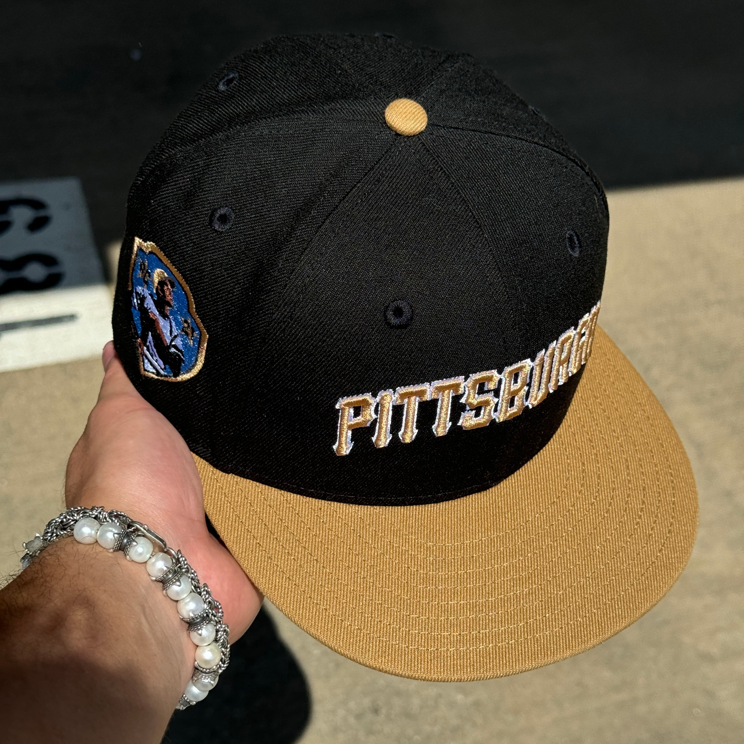 USED 1/8 Black Pittsburg Pirates Roberto Clemente 59fifty New Era Fitted Hat Cap