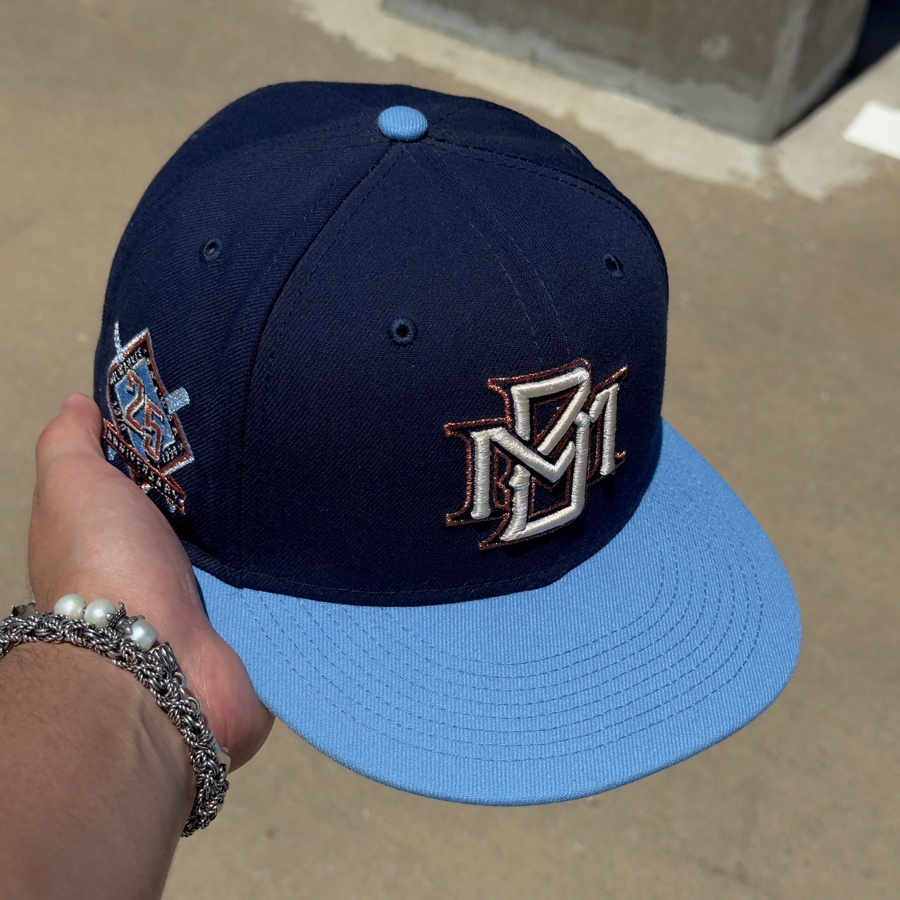 USED 1/2 Blue Milwaukee Brewer 25th Anniversary  59fifty New Era Fitted Hat Cap