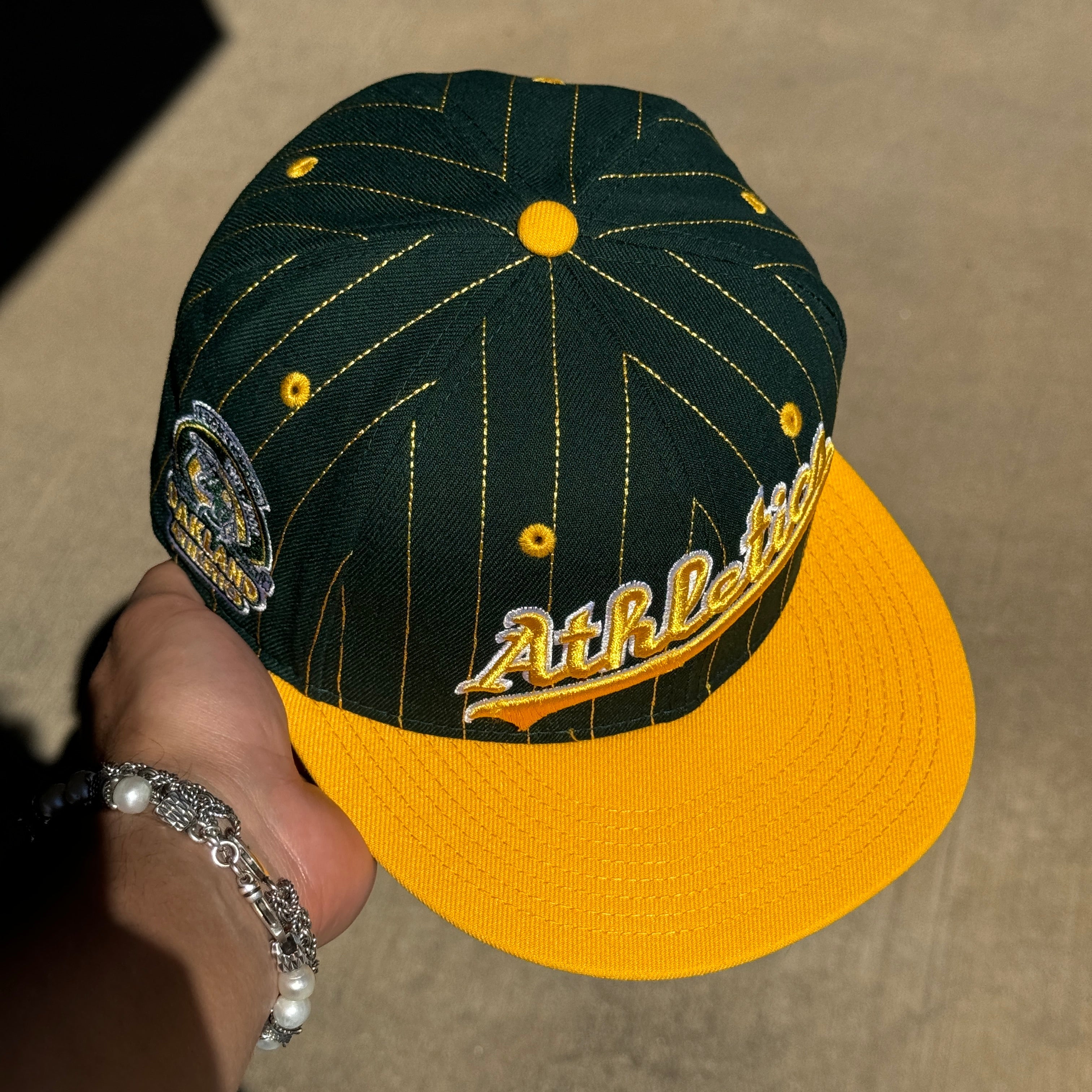 USED 1/8 Green Pinstripe Oakland Athletics 100th Anniversary 59fifty New Era Fitted Hat Cap