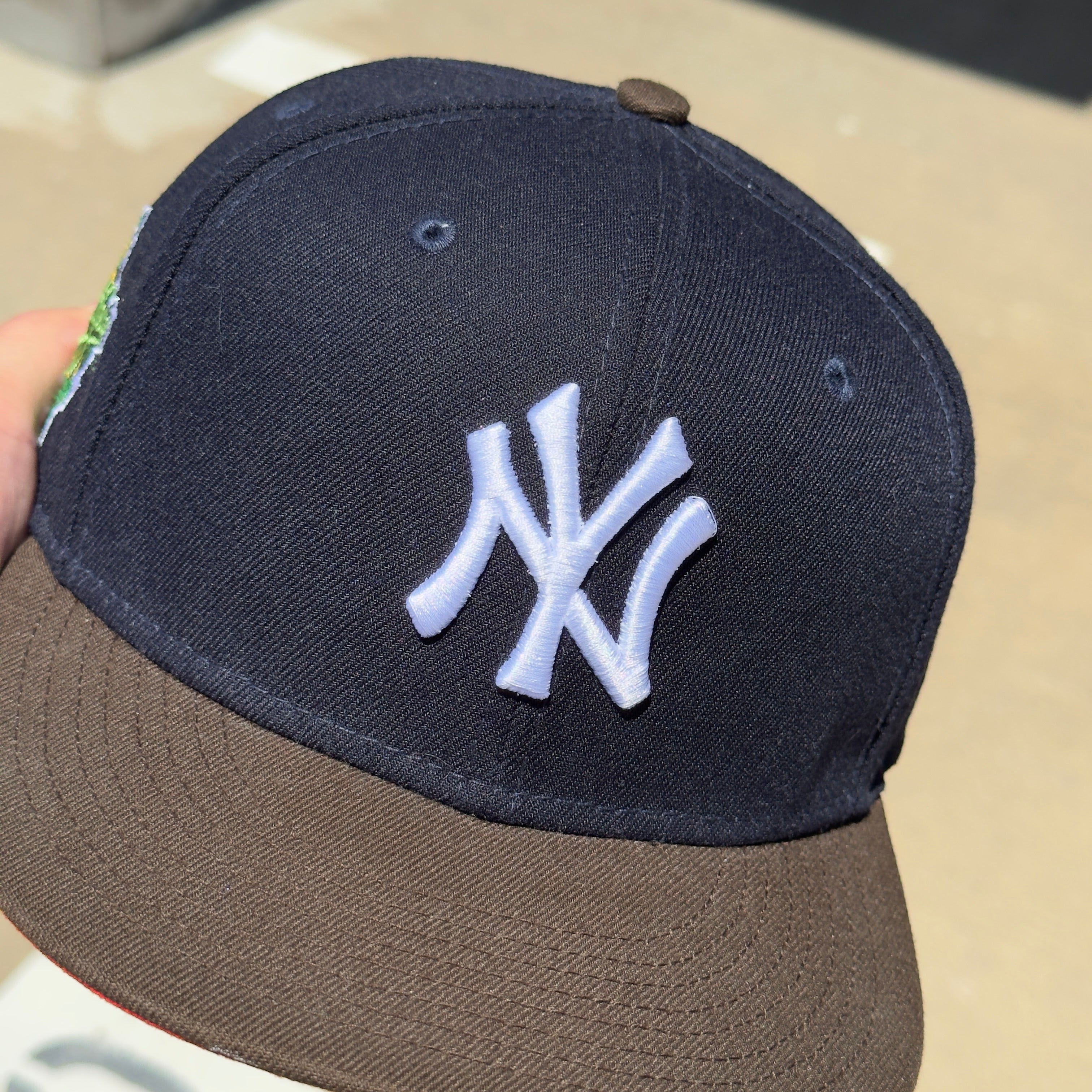 USED 3/8 Navy New York Yankees 1999 World Series 59FIFTY New Era Fitted Hat Cap