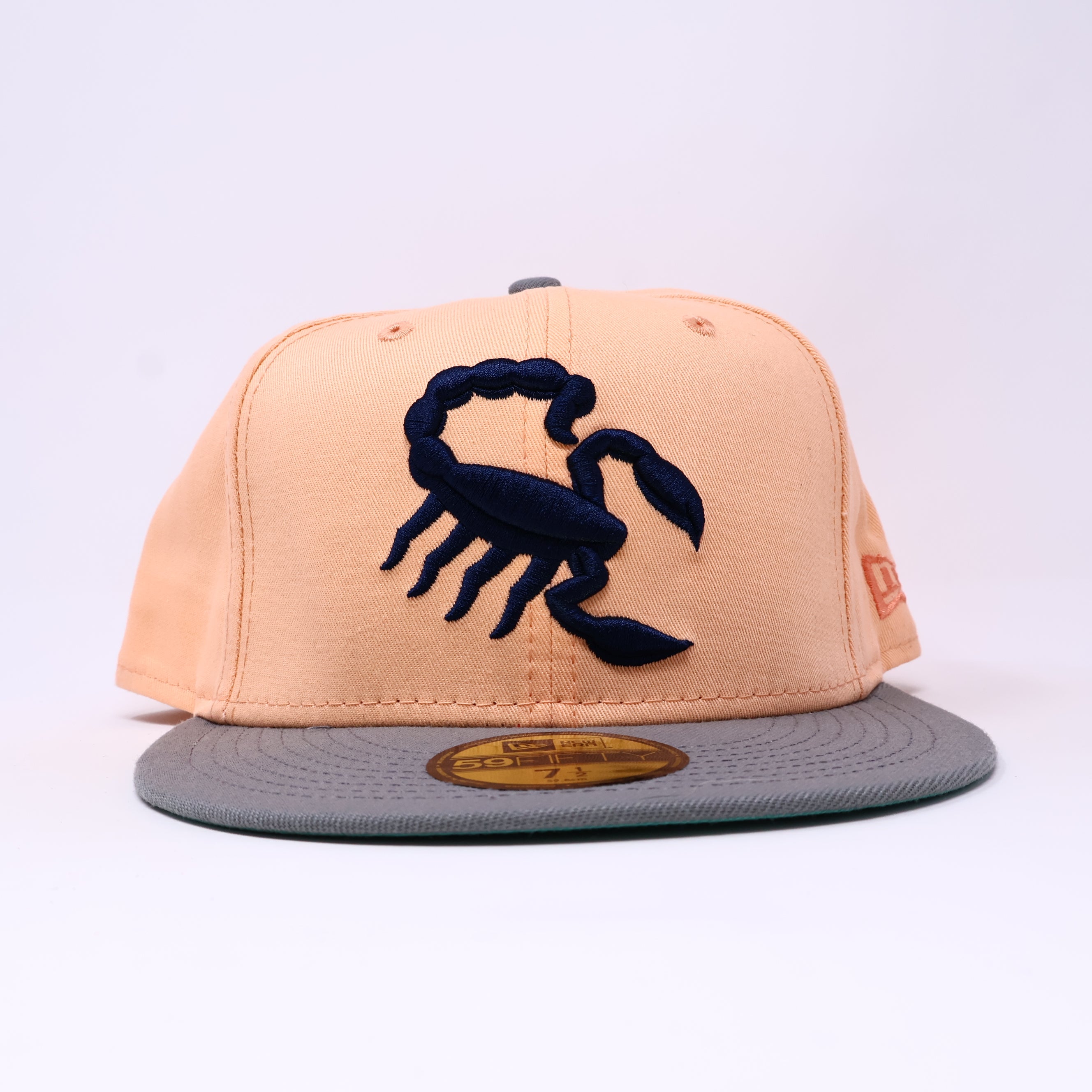 NWT 1/2 Peach Scottsdale Scorpions 59FIFTY New Era Fitted Hat Cap