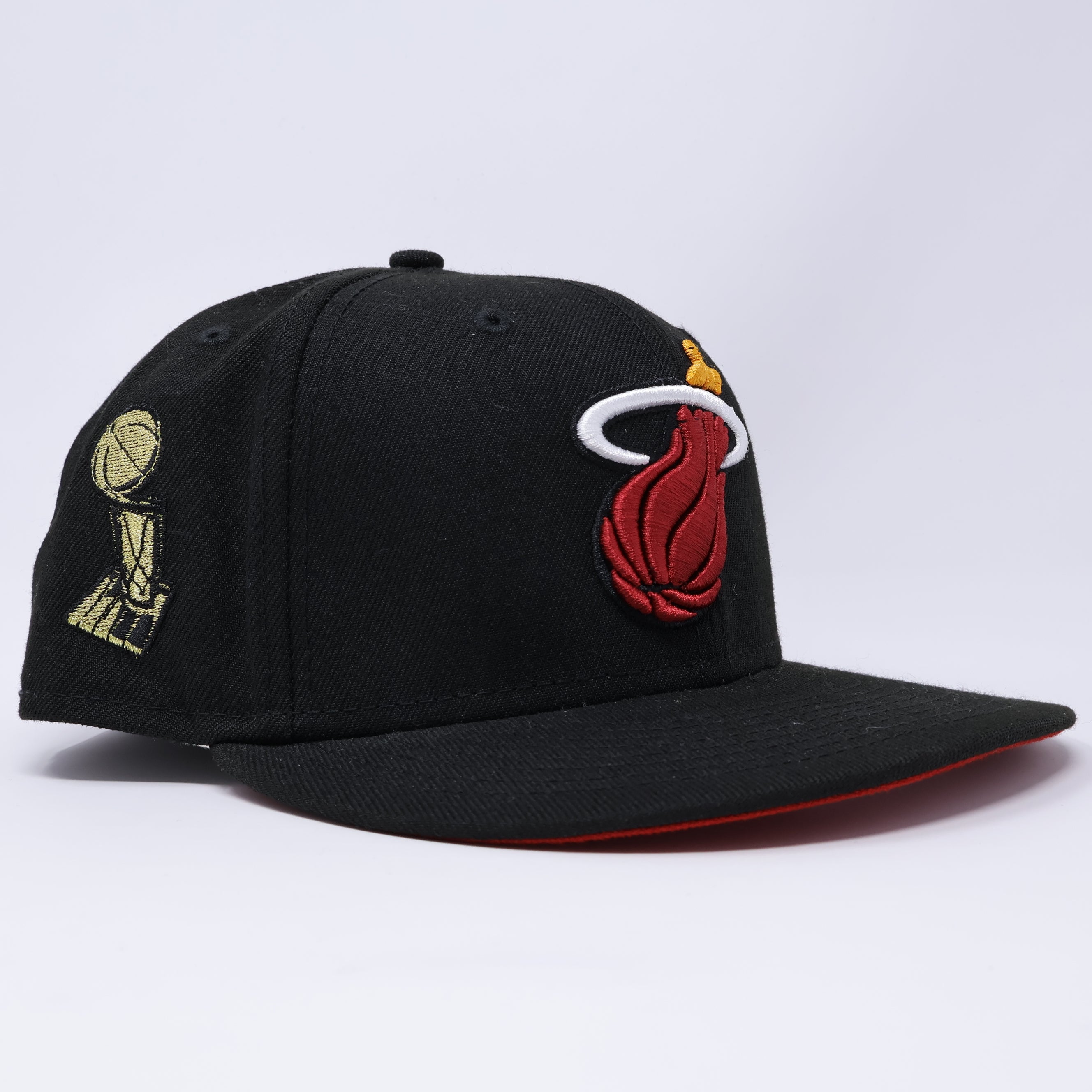 USED 1/8 Black Miami Heat Gold Trophy 59fifty New Era Fitted Hat Cap
