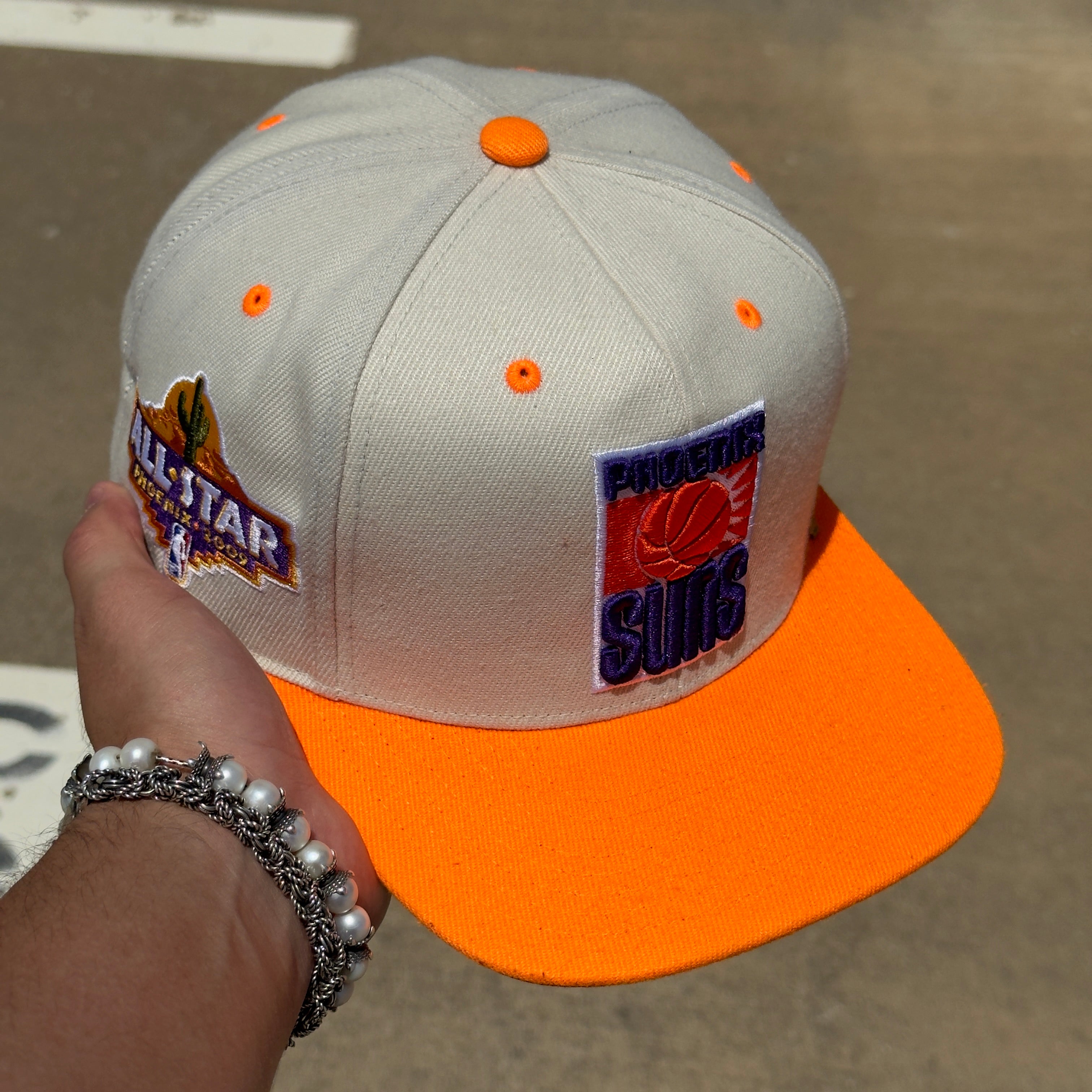 USED 3/8 Stone Mitchell and Ness Phoenix Suns All Star 2009 Nostalgia Fitted Hat