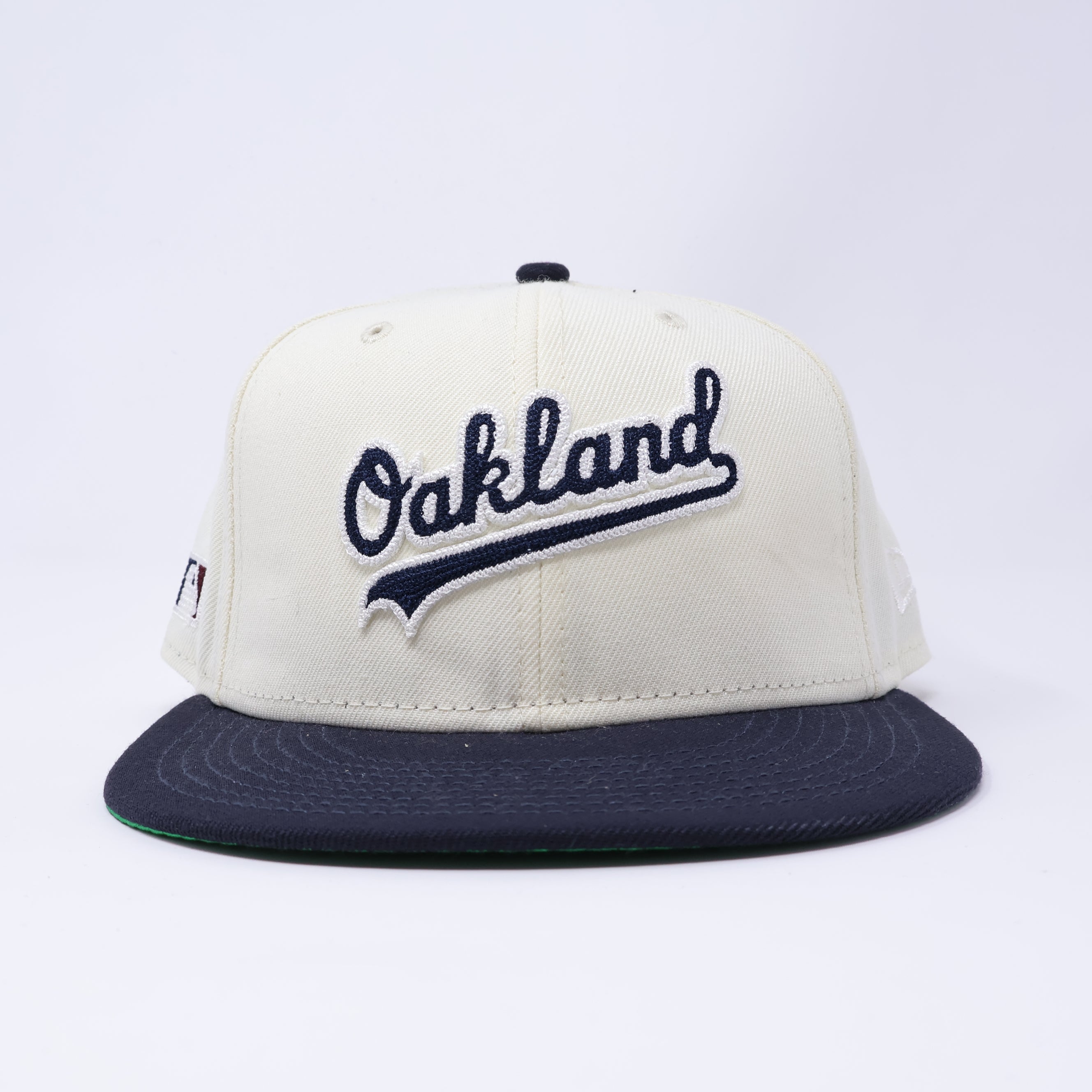 USED 1/8 Chrome Oakland Athletics Simple Clean MLB 59fifty New Era Fitted Hat Cap