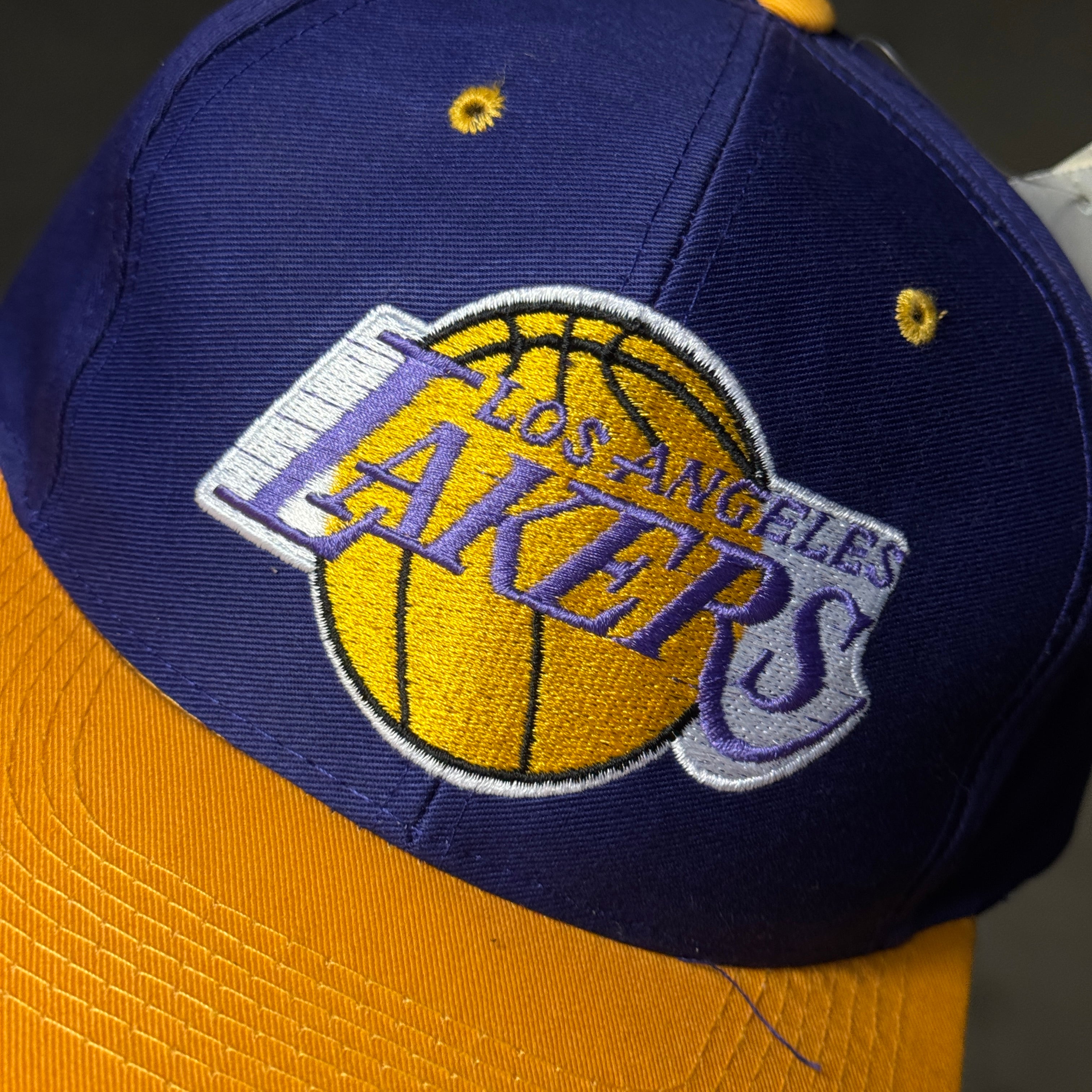 NWT Vintage Purple Los Angeles Lakers Logo 7 Snapback Hat Cap