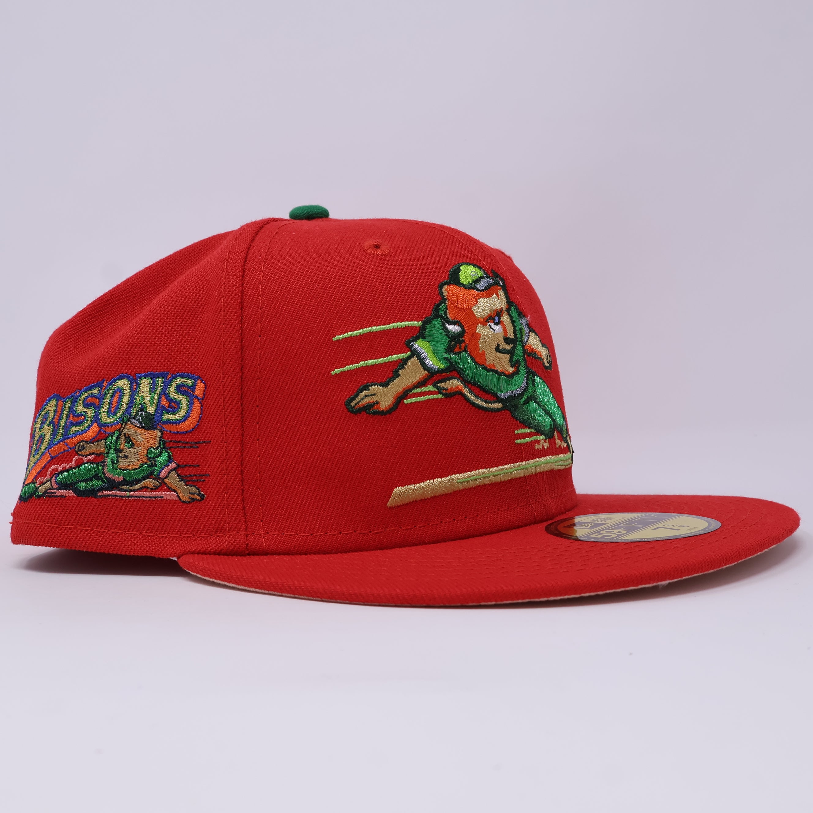 NWT 3/8 Red Buffalo Bisons Sliding Bison 59fifty New Era Fitted Hat Cap