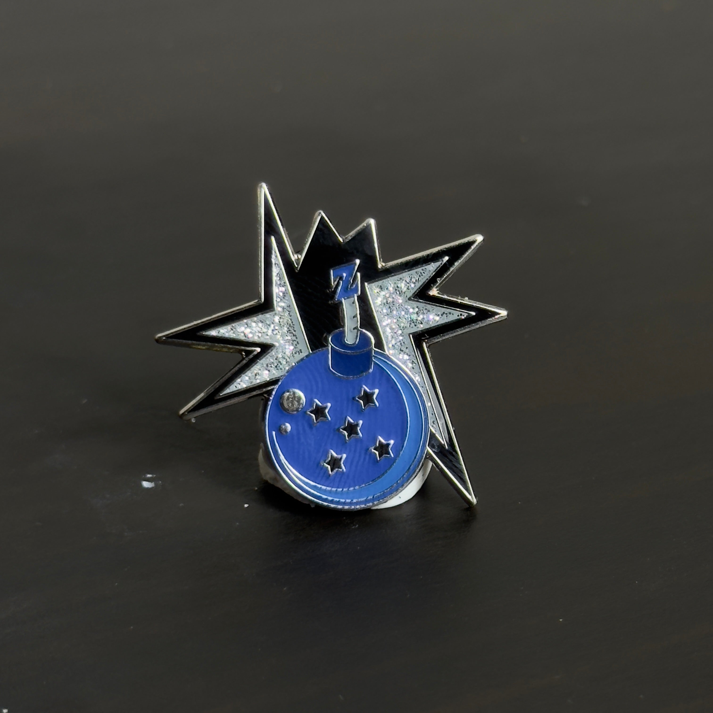 Cappaveil DBZ Dragonball Bomb Graphic Pin