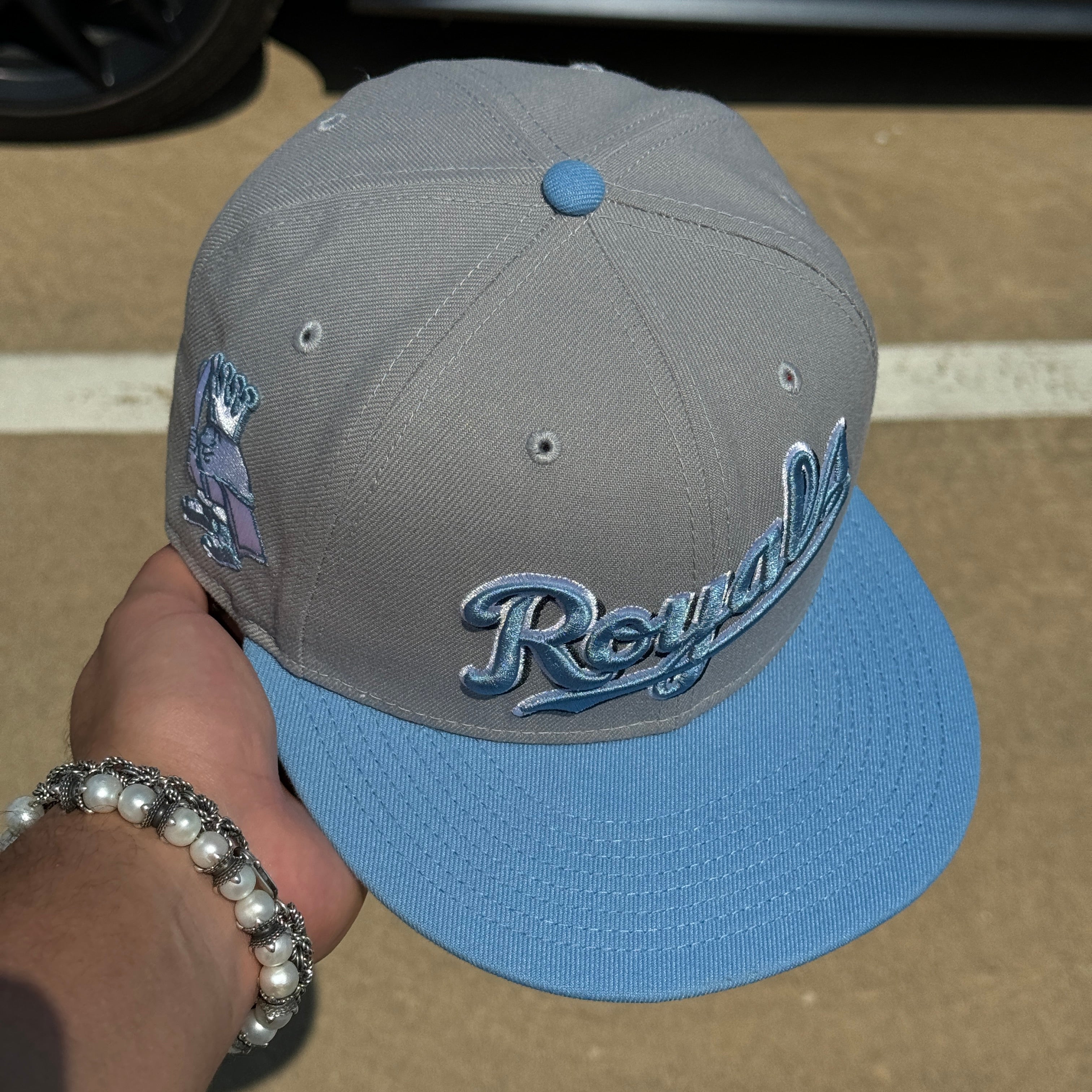 USED 1/8 Gray Kansas City Royals Mr. Royal 59fifty New Era Fitted Hat Cap