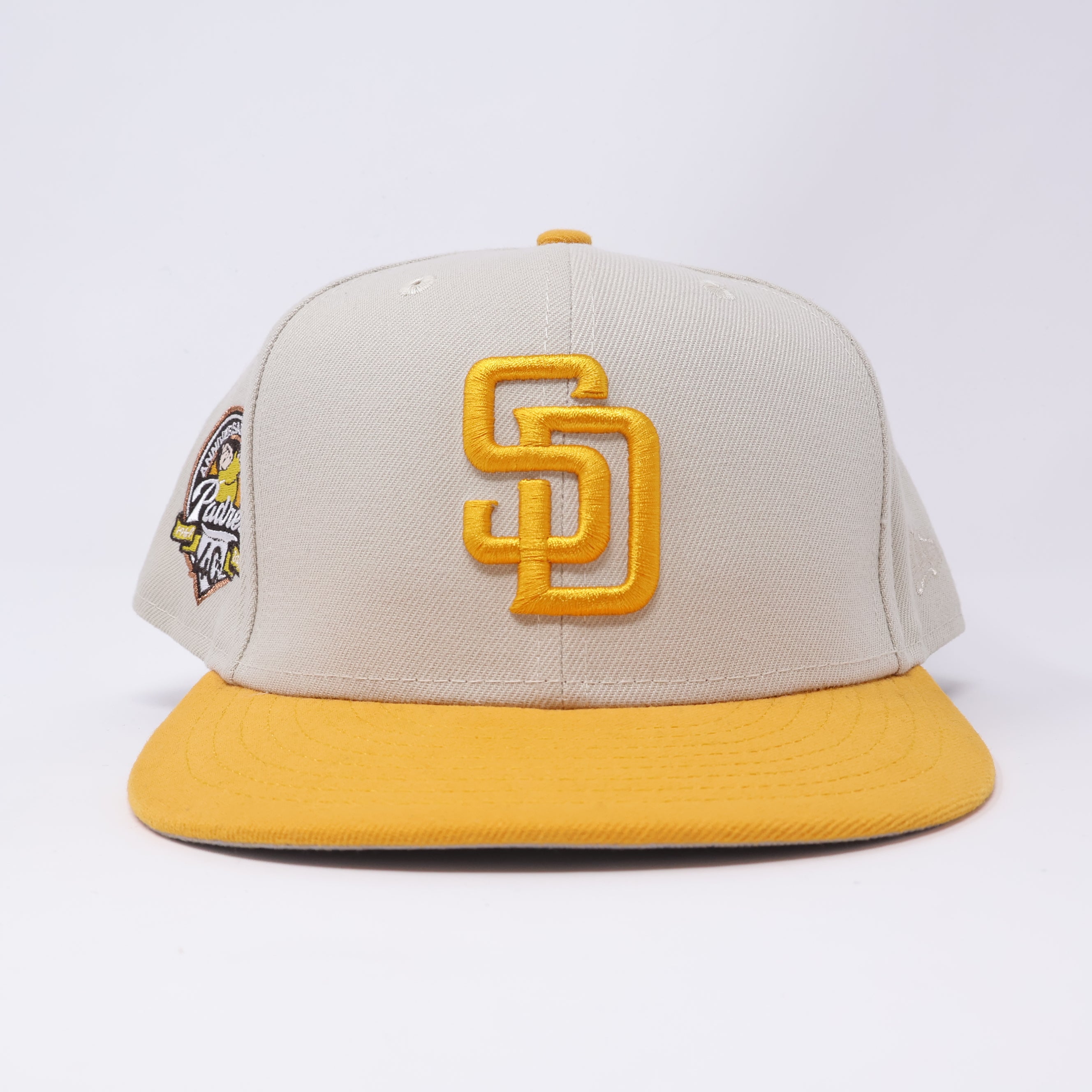 USED 8 Chrome San Diego Padres 40th Anniversary 59fifty New Era Fitted Hat Cap