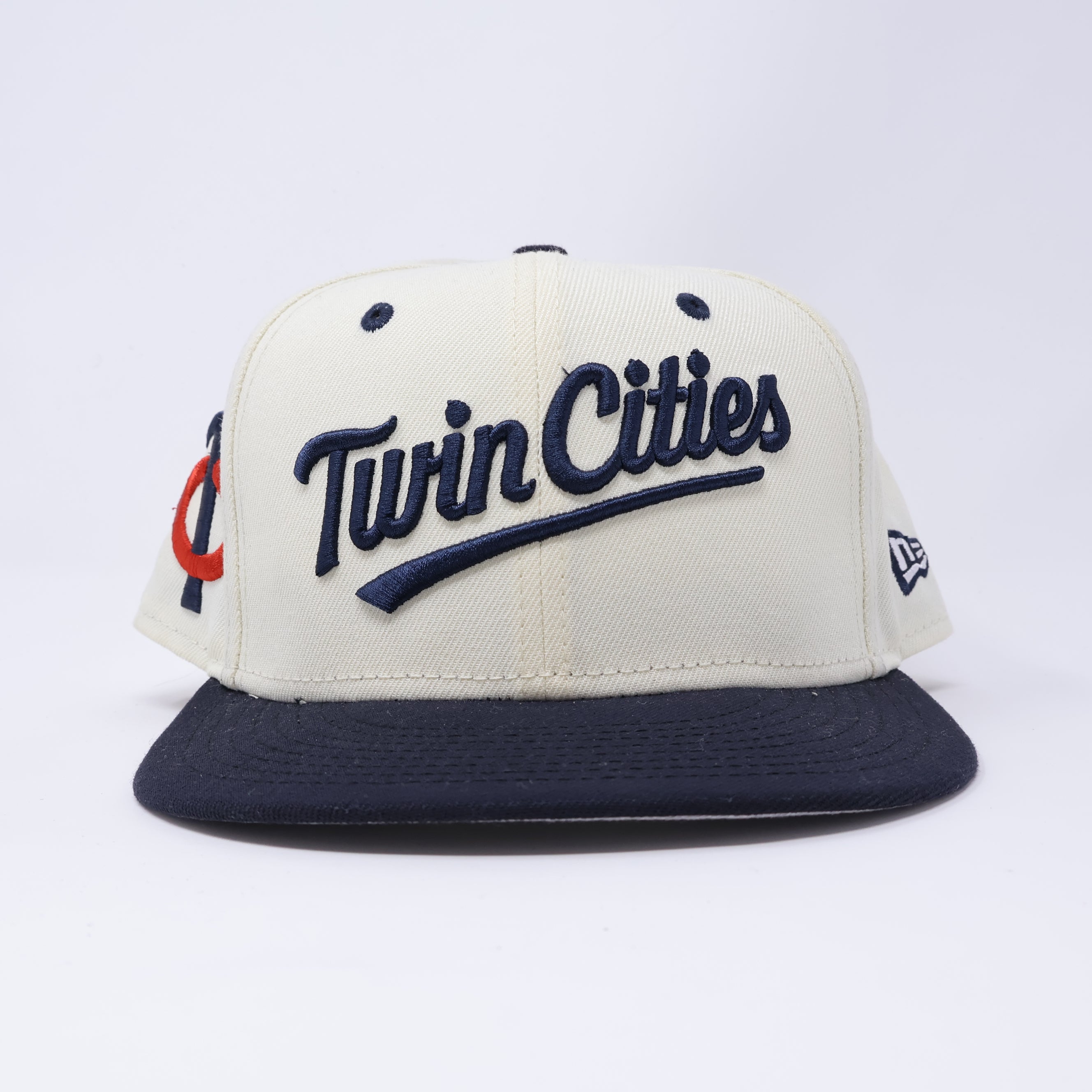 USED 5/8 Chrome Minnesota Twins Cities 59fifty New Era Fitted Hat Cap