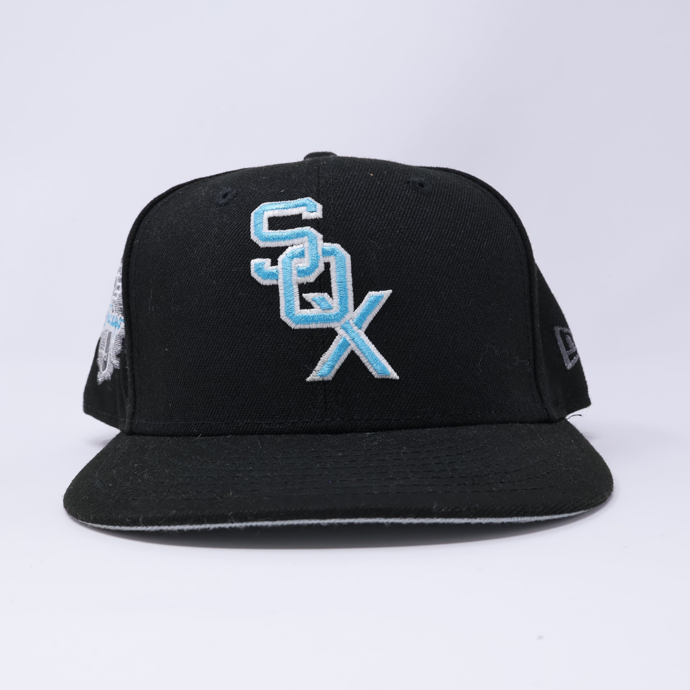 USED 5/8 Black Chicago White Sox Sock Wings 59fifty New Era Fitted Hat Cap
