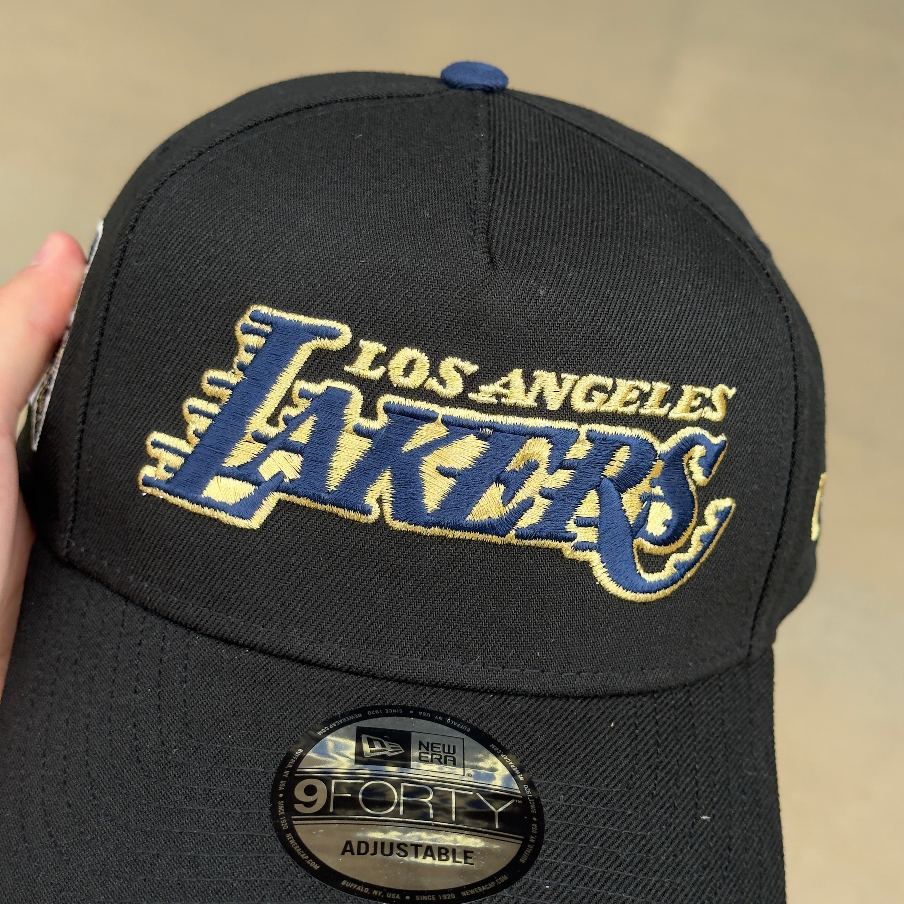 NEW Black Los Angeles Lakers 7x Champs New Era 9Forty Adjustable One Size A-Frame