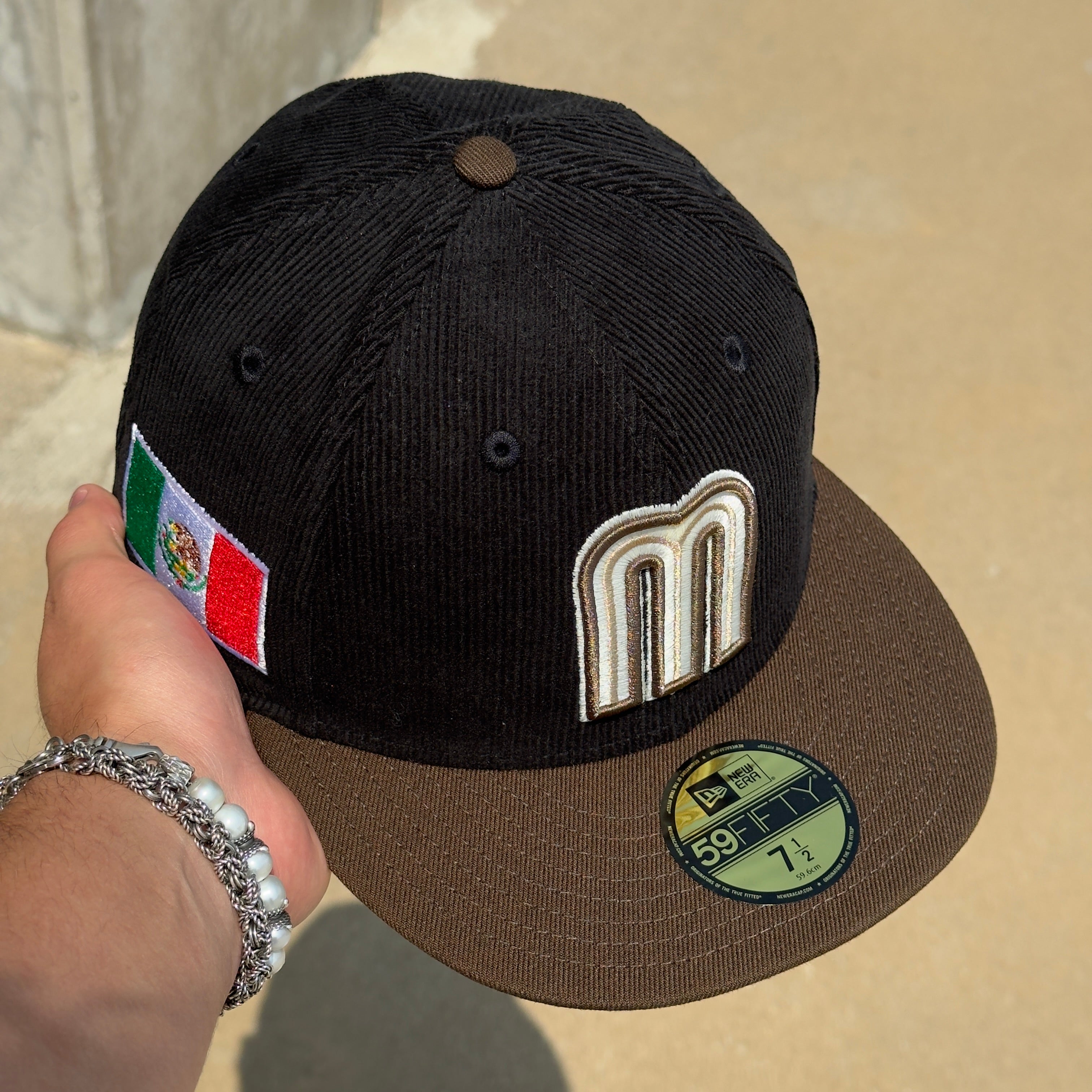 NEW 1/2 Black Corduroy Mexican National Baseball WBC 59FIFTY New Era Fitted Hat