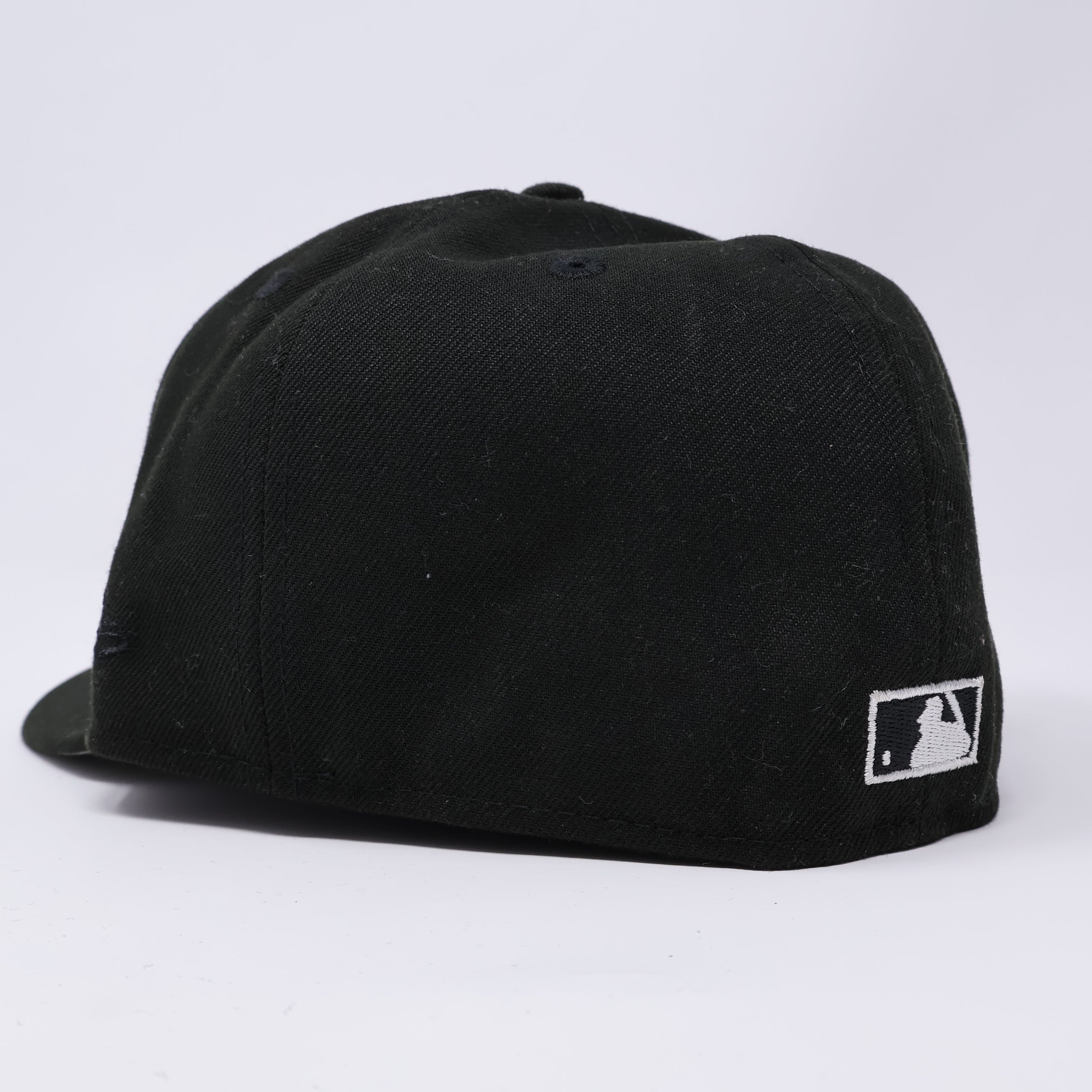 新品 BEEDEN STUDS DAMAGE CAP BLACK USED 5/8 Black Brooklyn Dodgers Ebbets Field New Era Fitted