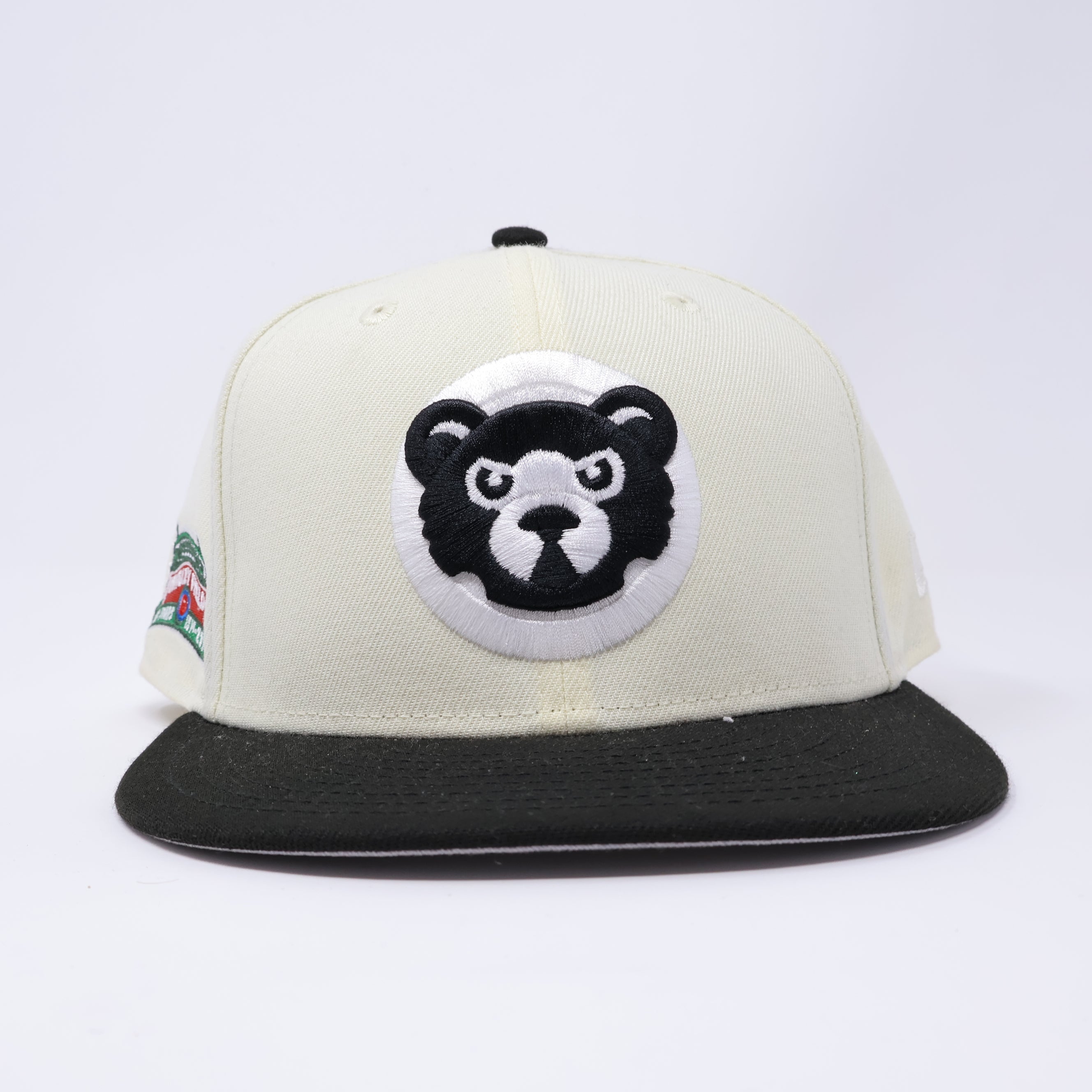 USED 1/2 Chrome Chicago Cubs Wrigley Field 59fifty New Era Fitted Hat Cap