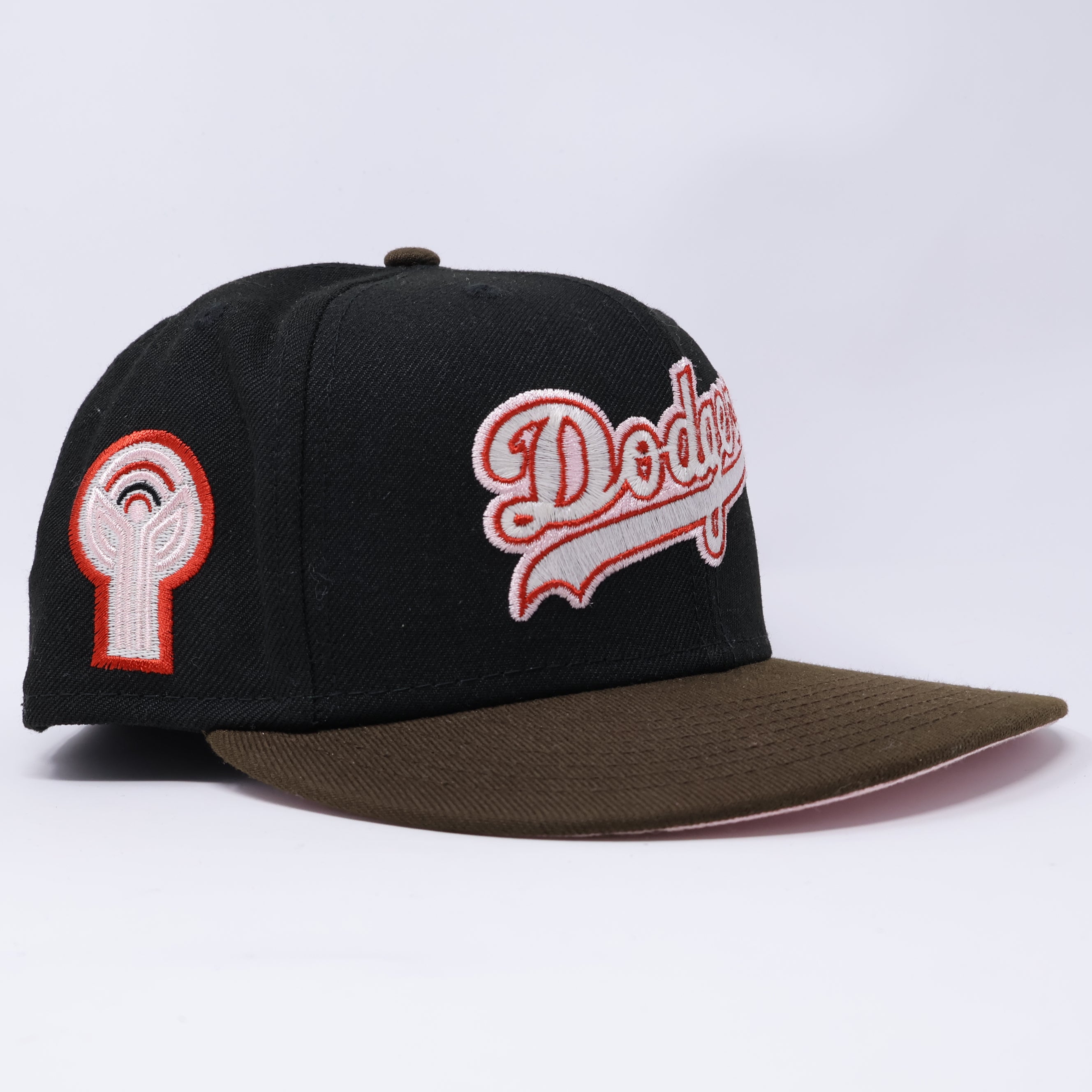 USED 1/2 Black Los Angeles Dodgers Microphone Patch 59fifty New Era Fitted Hat Cap