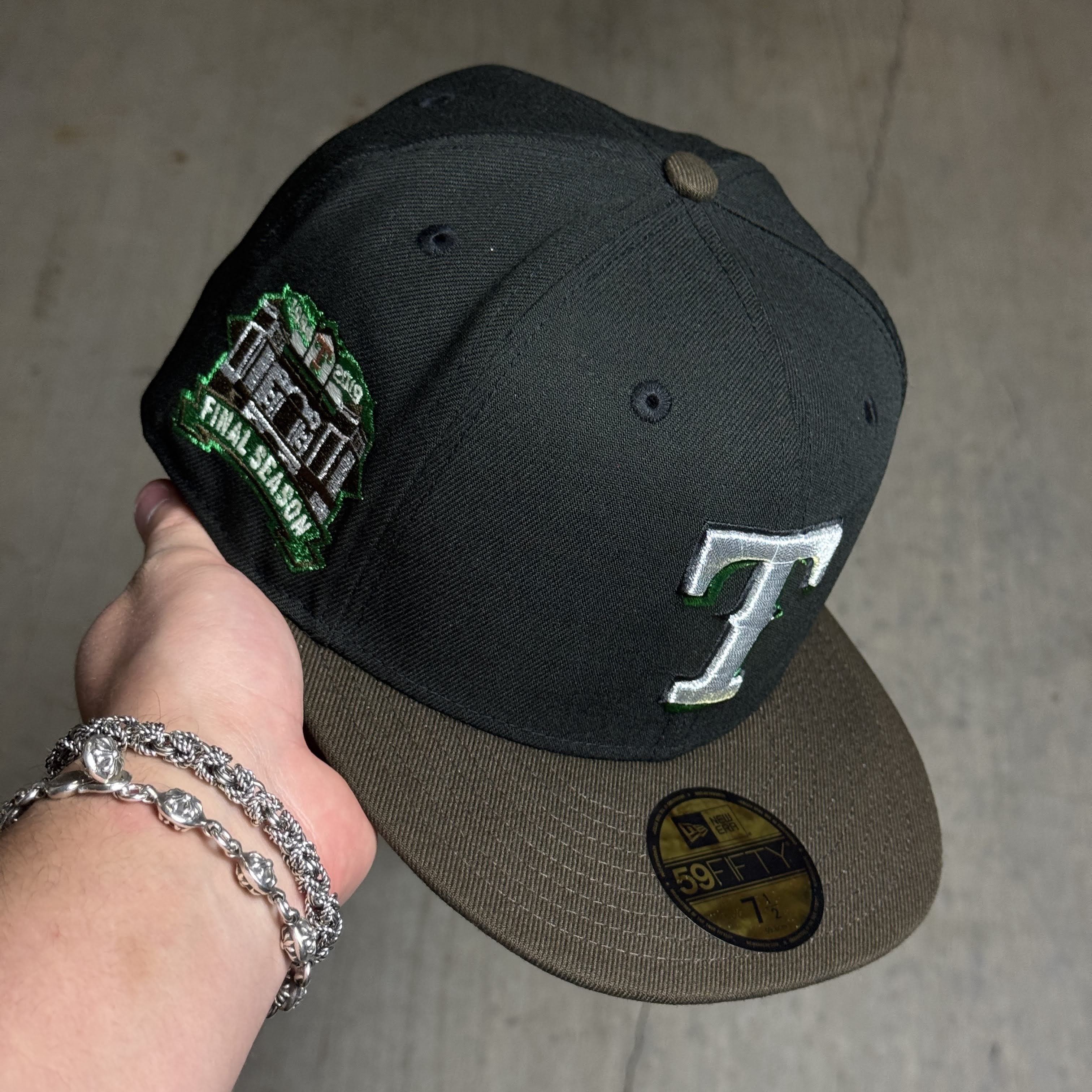 NWT 1/2 Black Dallas Texas Rangers Final Season 59fifty New Era Fitted Hat Cap