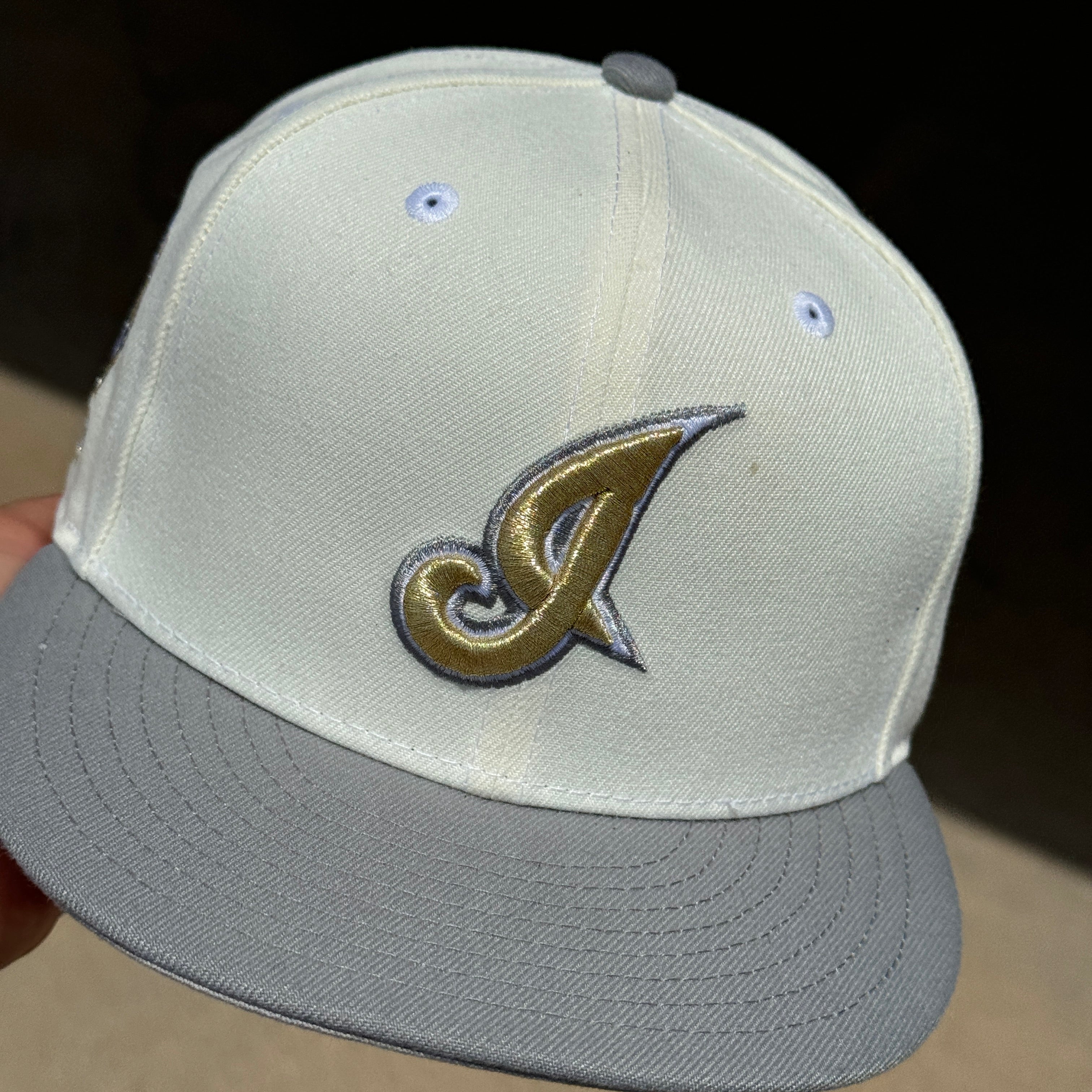 USED 1/8 Chrome Cleveland Indians Jacobs Field Gold 59fifty New Era Fitted Hat Cap
