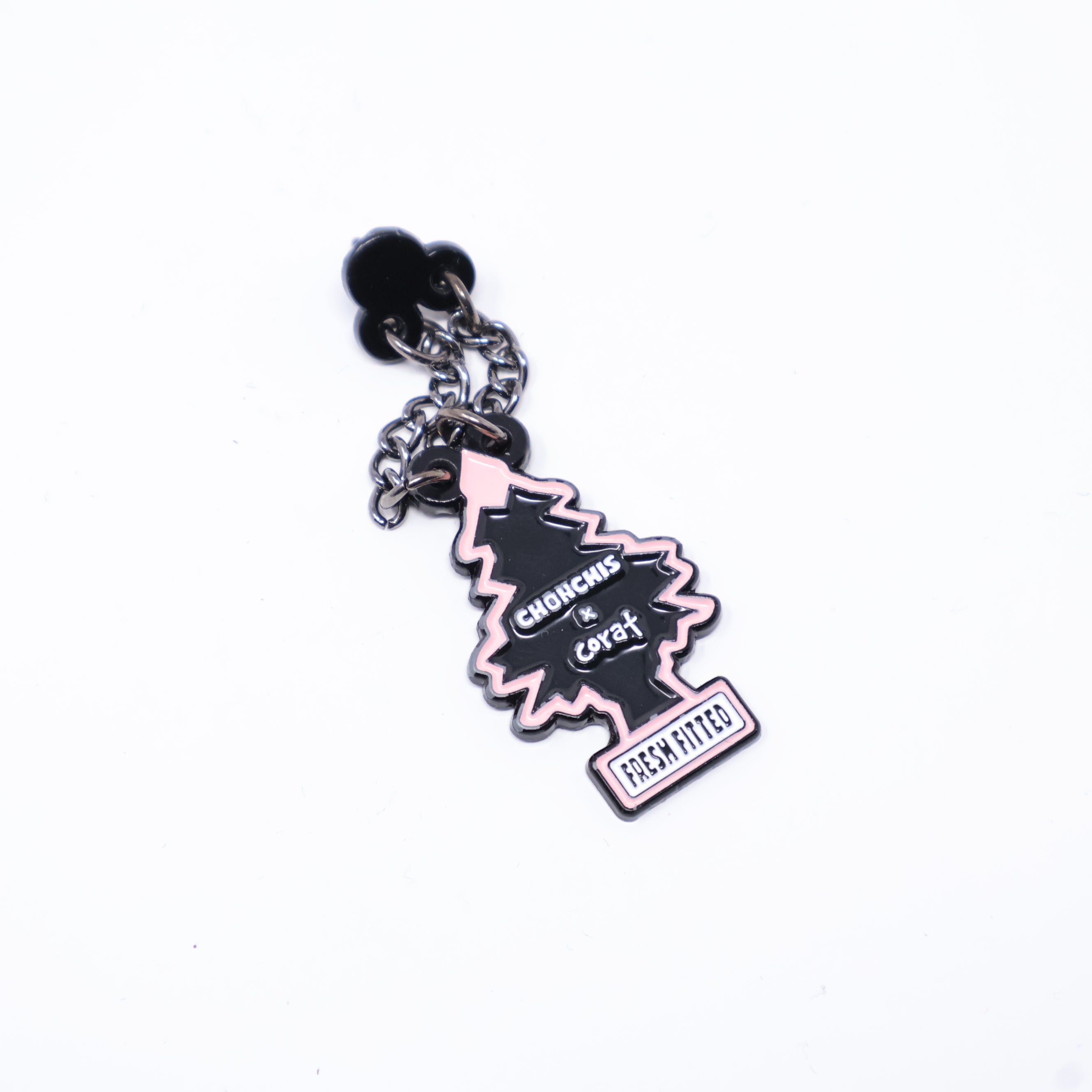 Chonchis x Corat Chain Pin