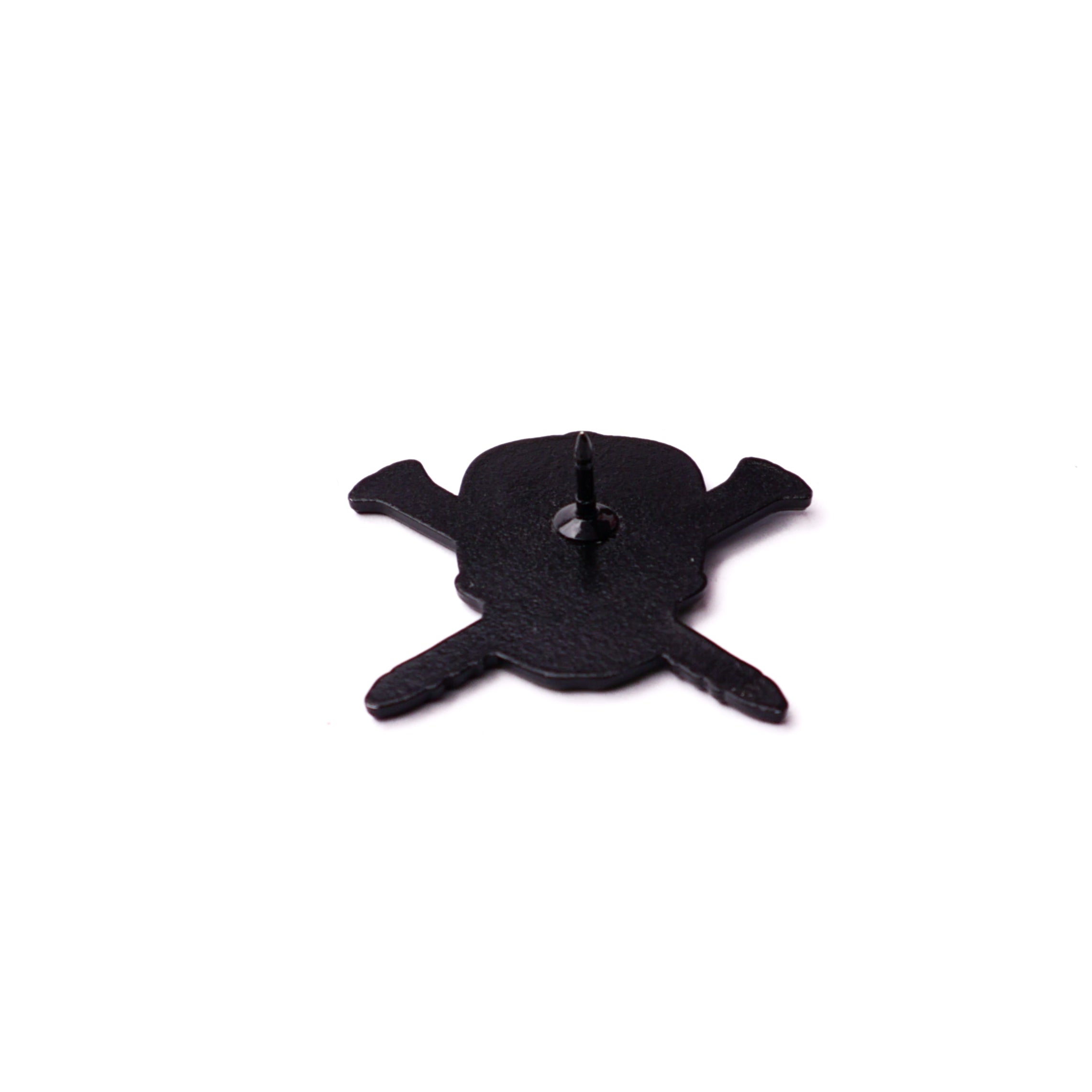 TXFitted Skull Screws Graphic Pin (GITD)