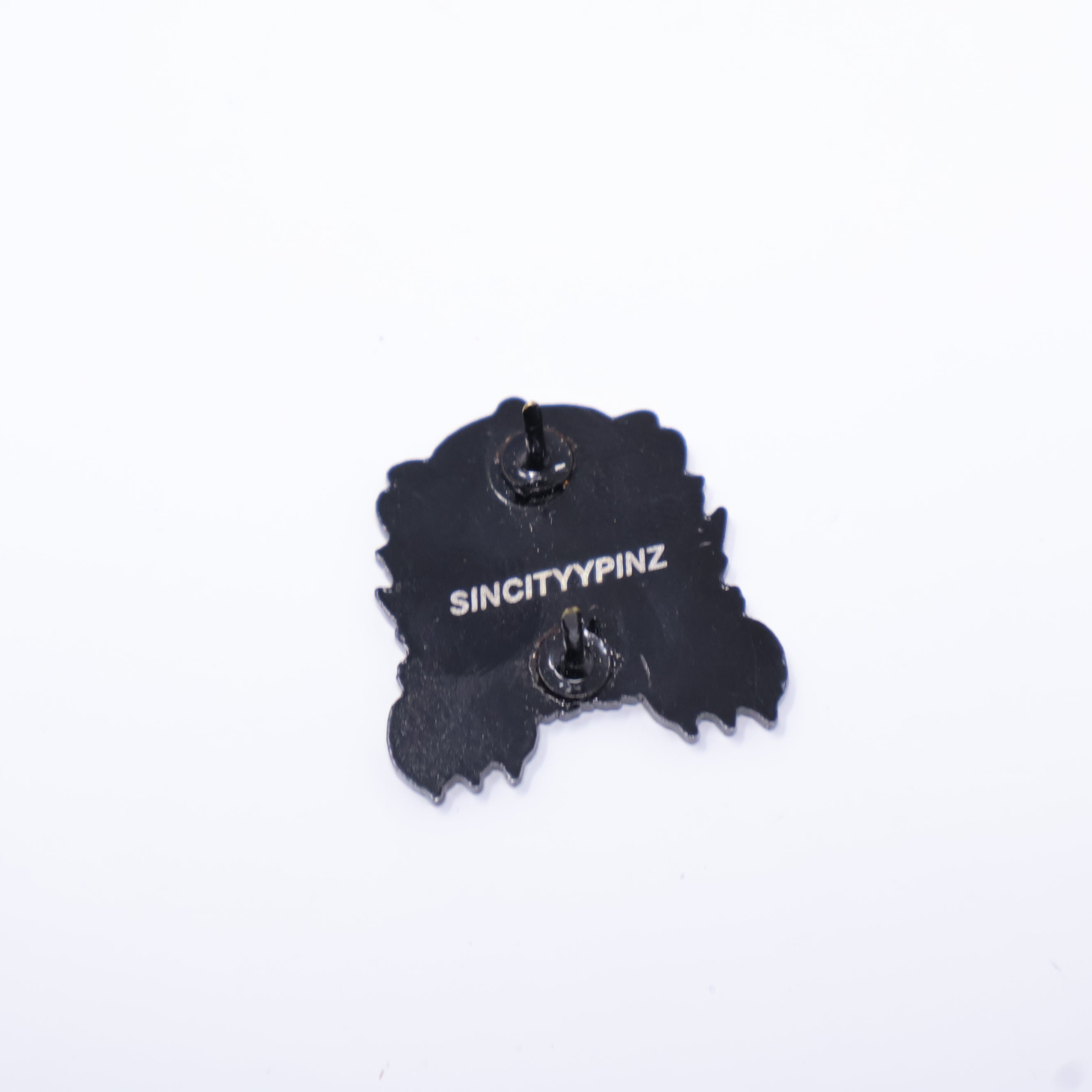 Brown Bear Peeker Pin