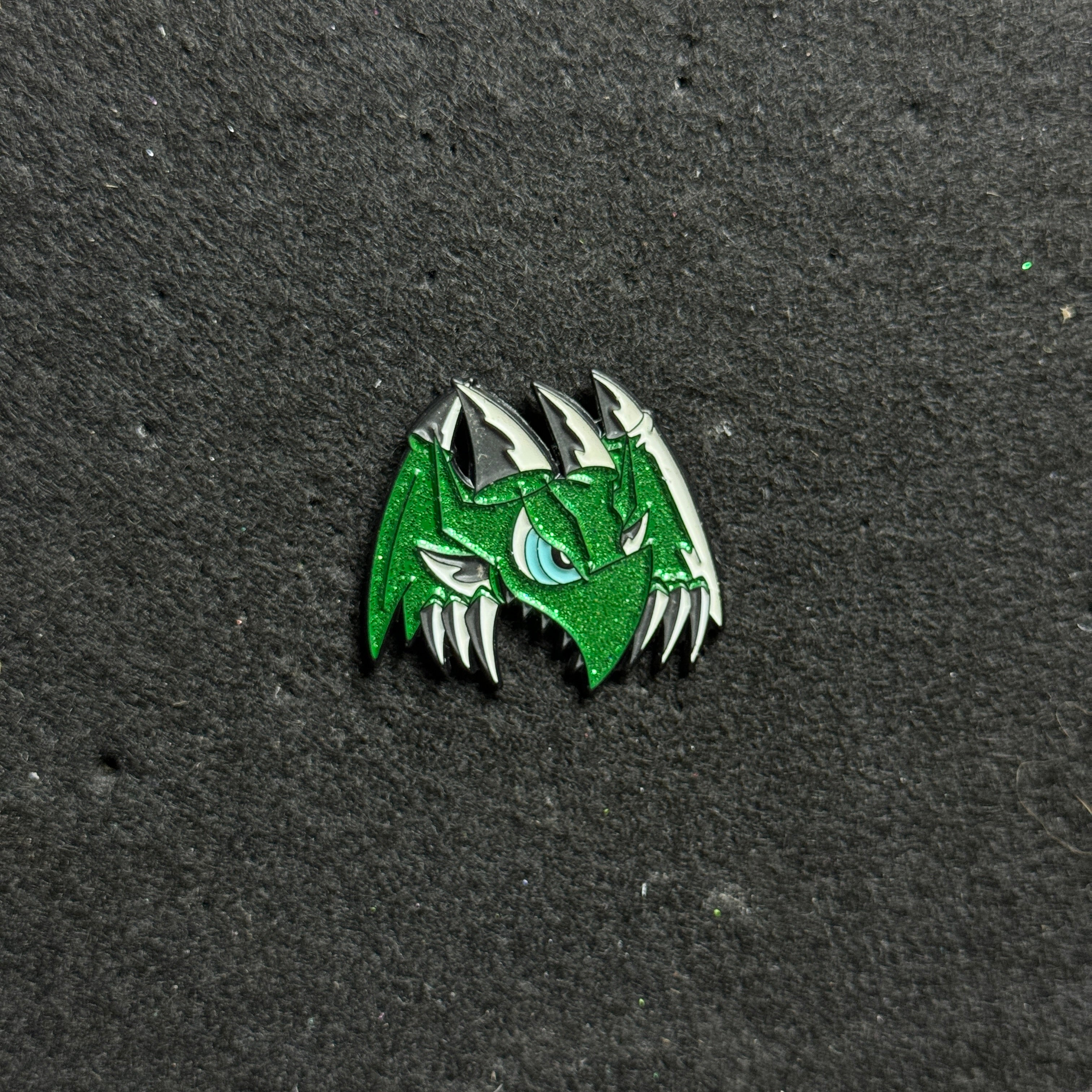 Green Gray Dragon Peeker Pin