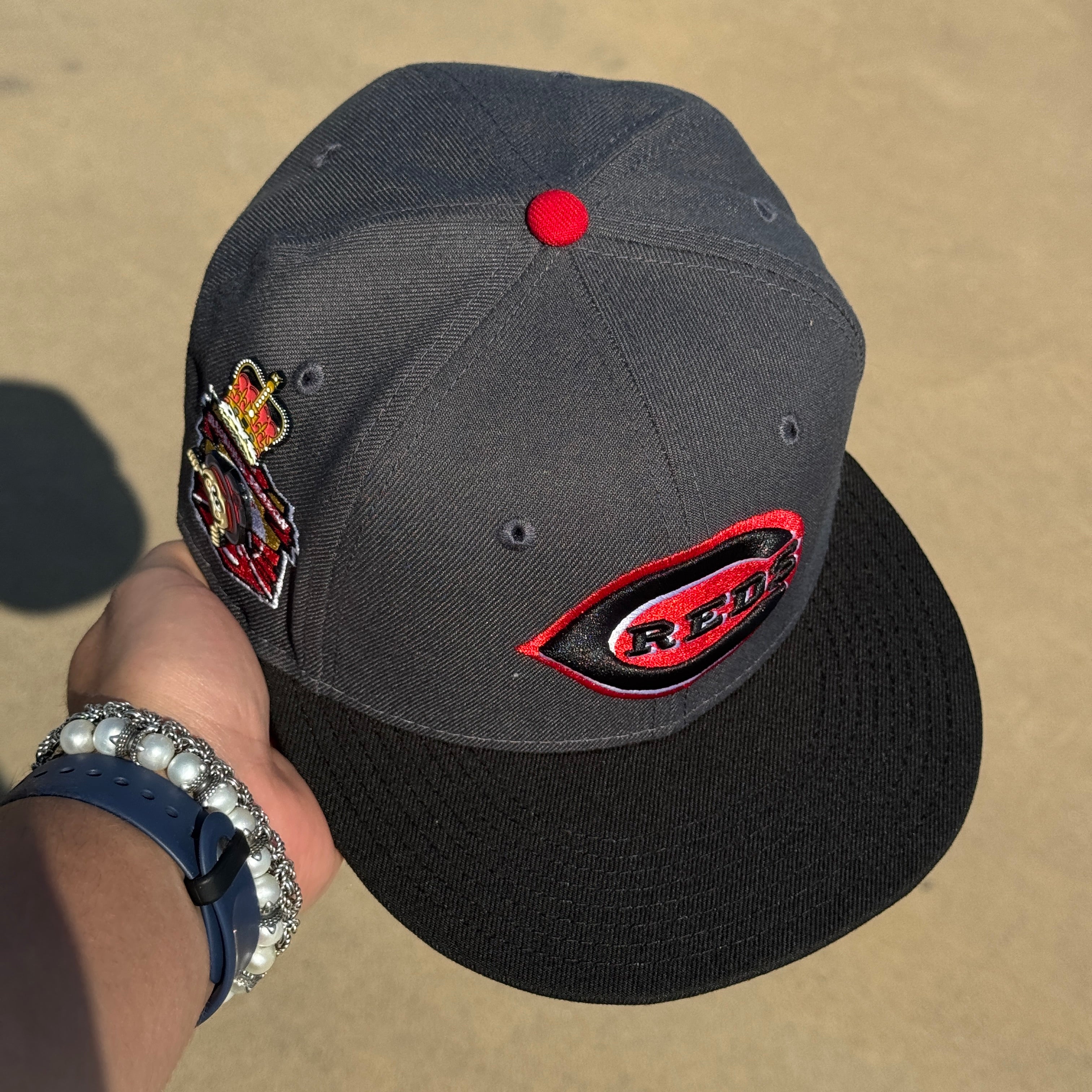 USED 1/8 Gray Cincinnati Reds 2003 Inaugural Season 59fifty New Era Fitted Hat Cap