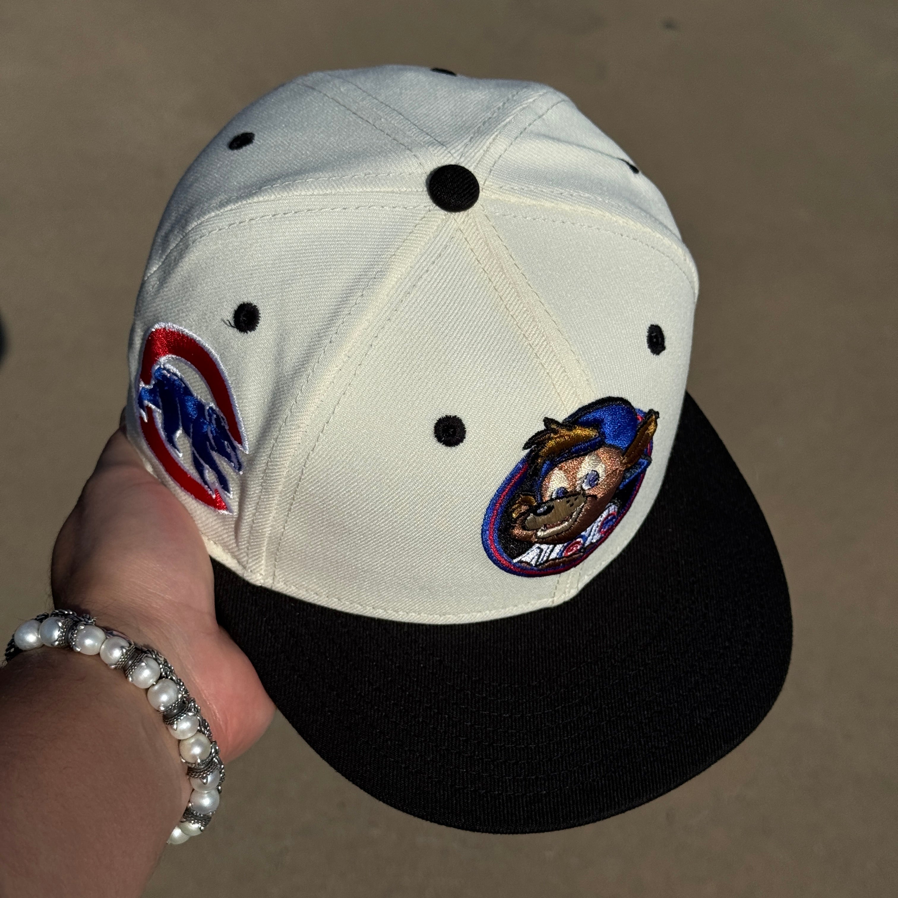 USED 1/8 Chrome Chicago Cubs C Logo Clark Mascot 59fifty New Era Fitted Hat Cap