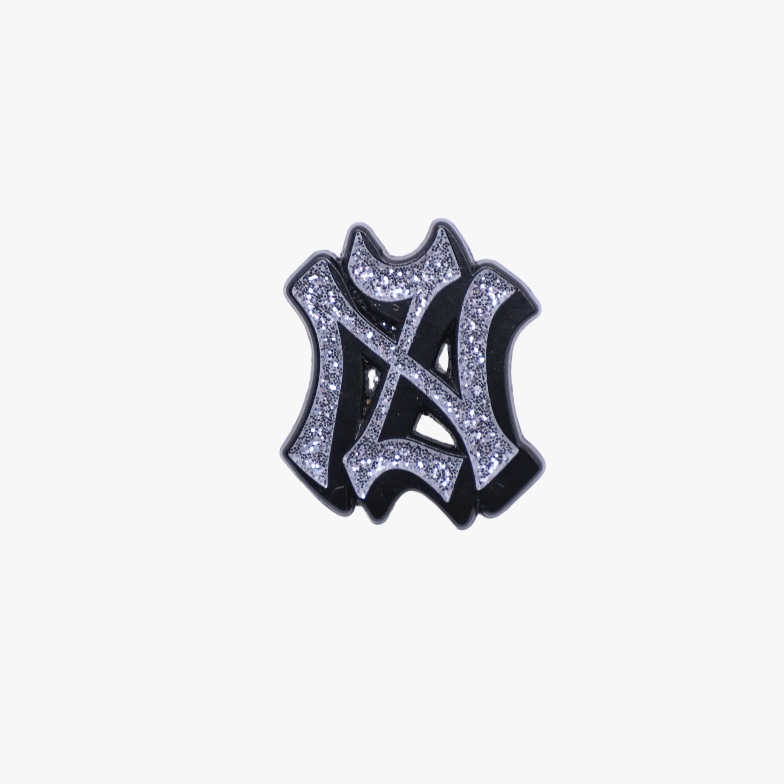 Black Gray Ninizmallz NZ Graphic Pin