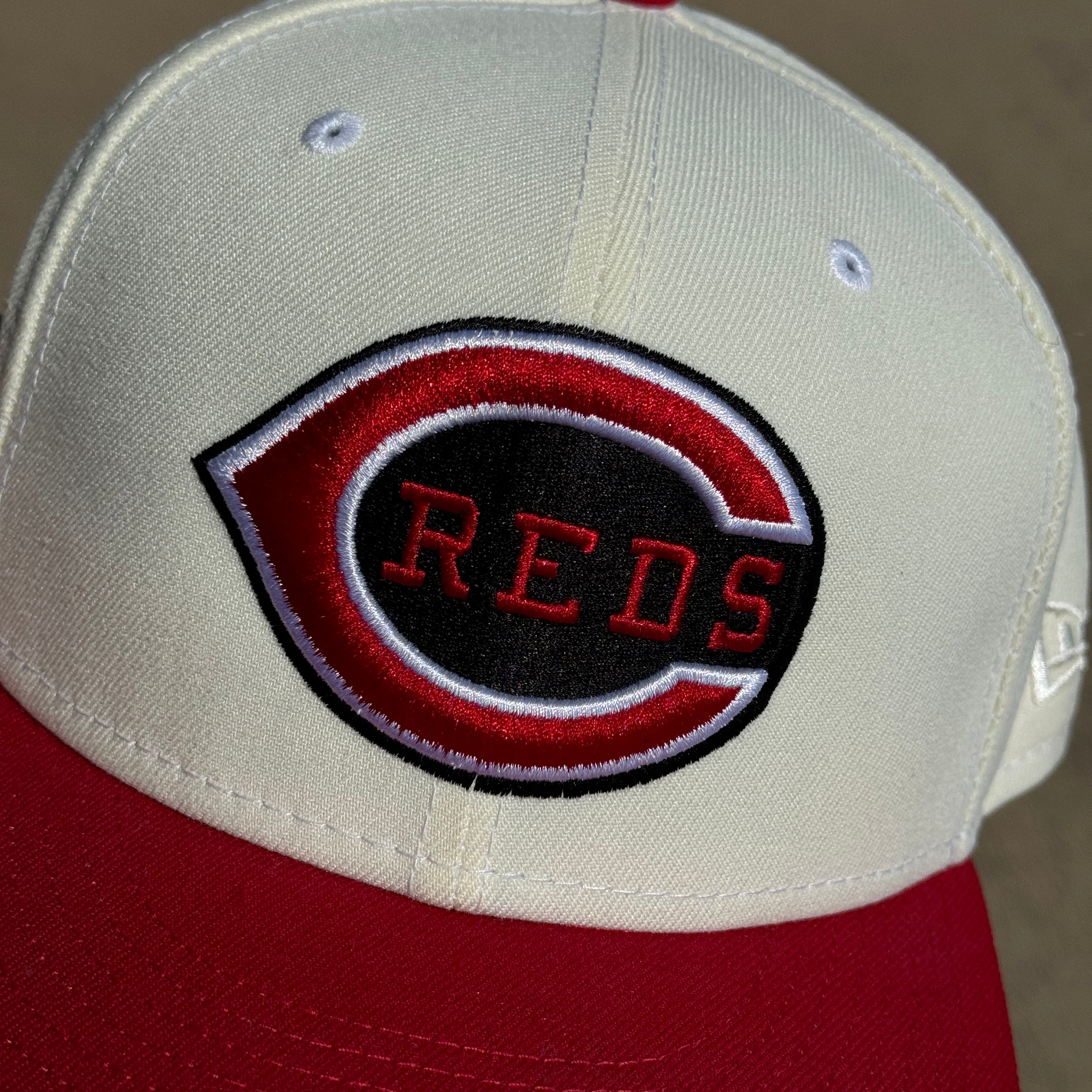 USED 8 Chrome Cincinatti Reds 2003 Inaugural Season 59fifty New Era Fitted Hat Cap