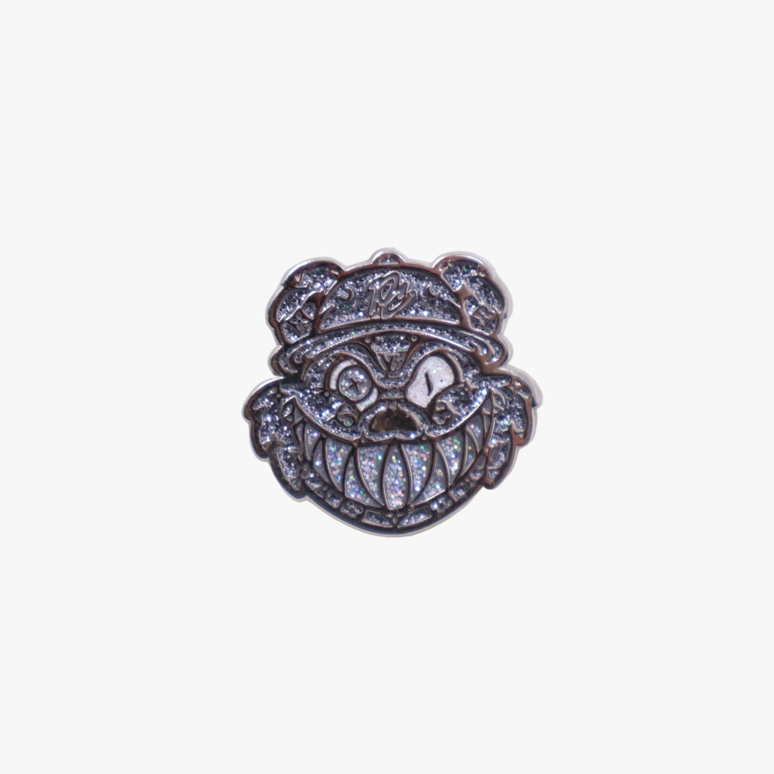 Pinzcity Bear Classic Gray Graphic Pin