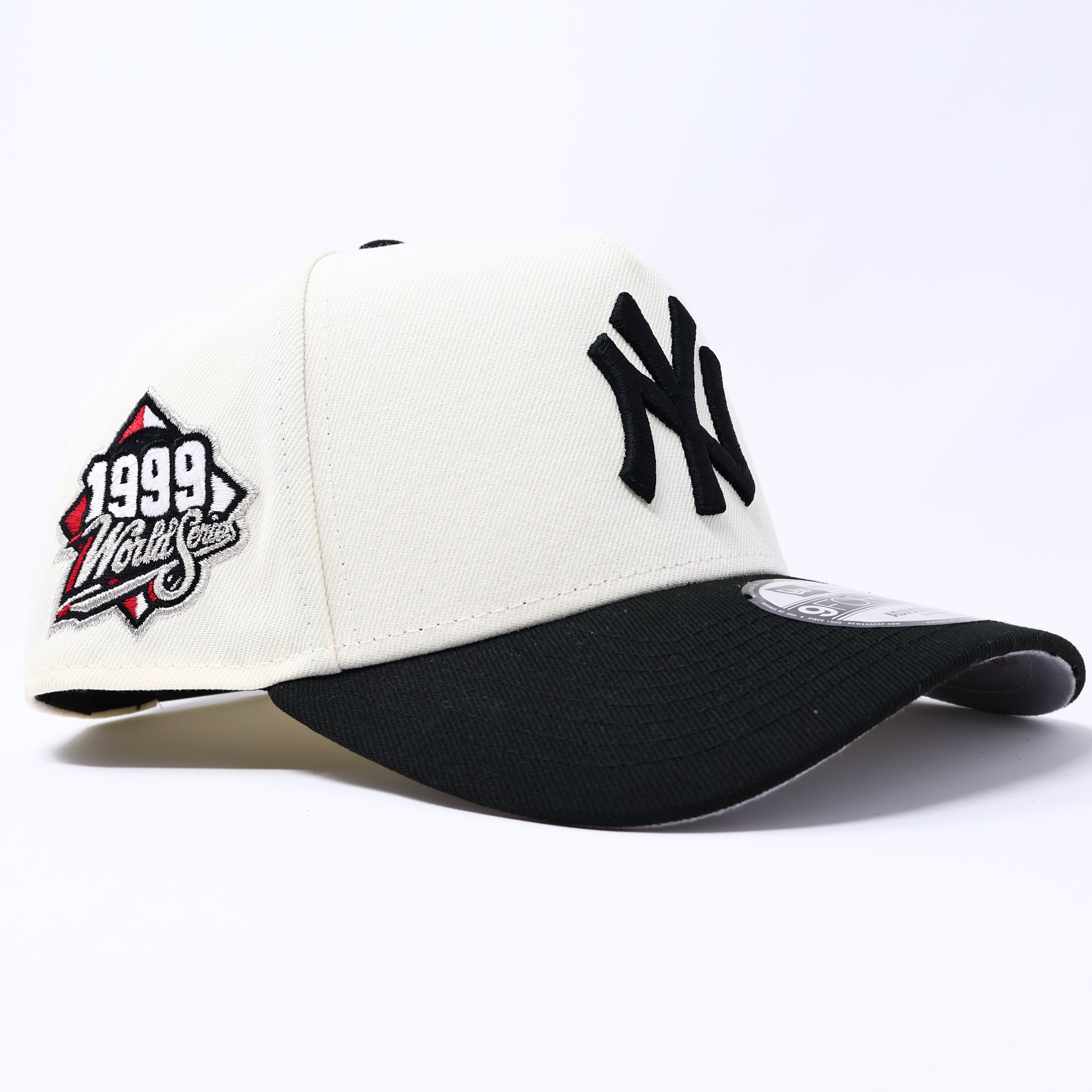 NWT Chrome New York Yankees 1999 World Series 9Forty New Era Adjustable Hat