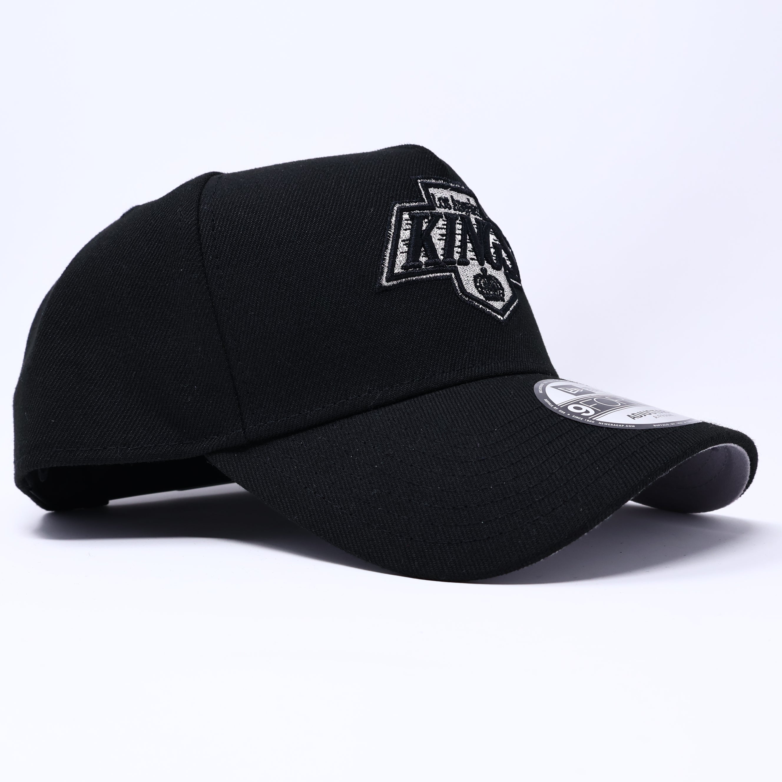 NWT Black Los Angeles Kings NHL Simple 9Forty New Era Adjustable Snapback Hat