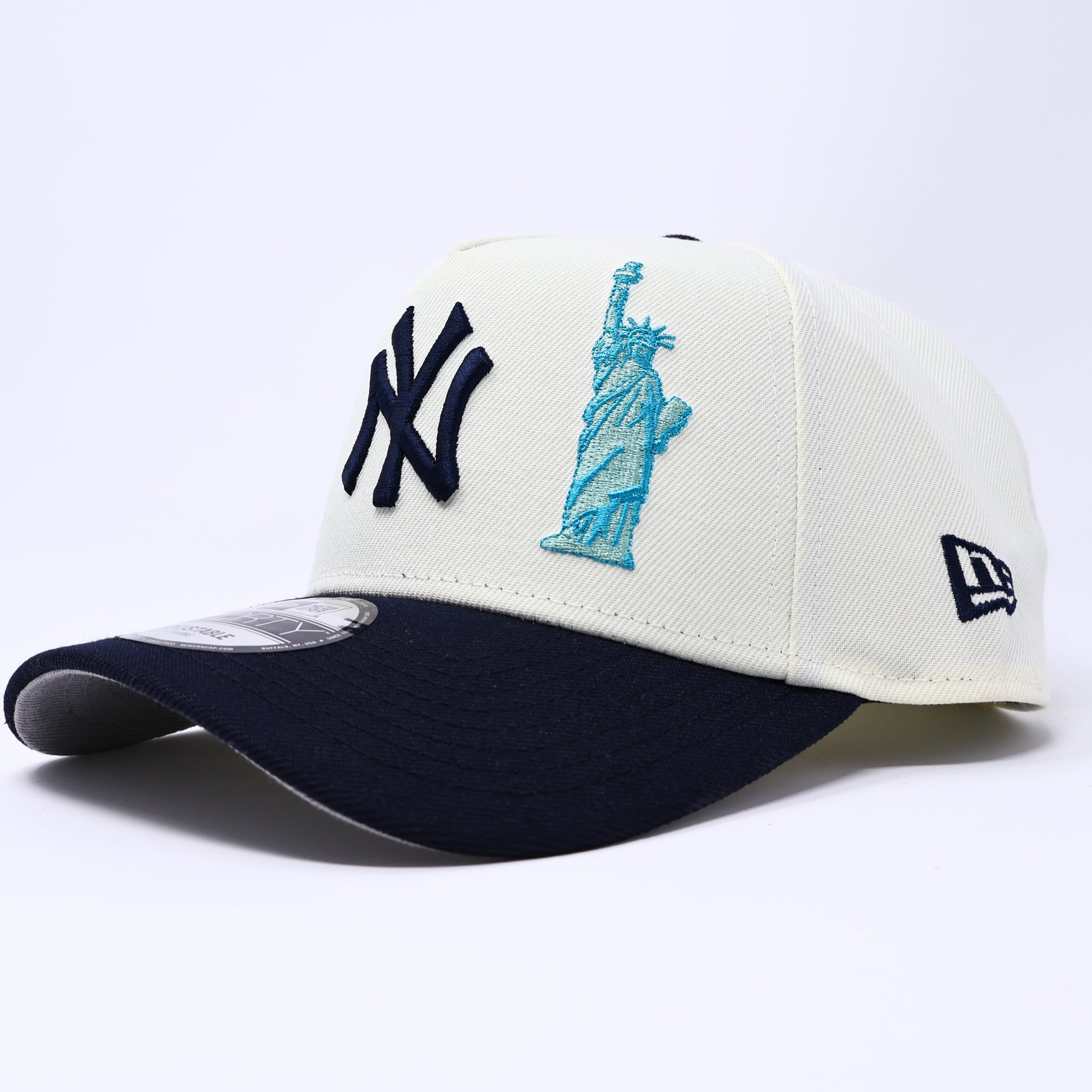 NWT Chrome New York Yankees 50th Year 9Forty New Era Adjustable Snapback 5 Panel
