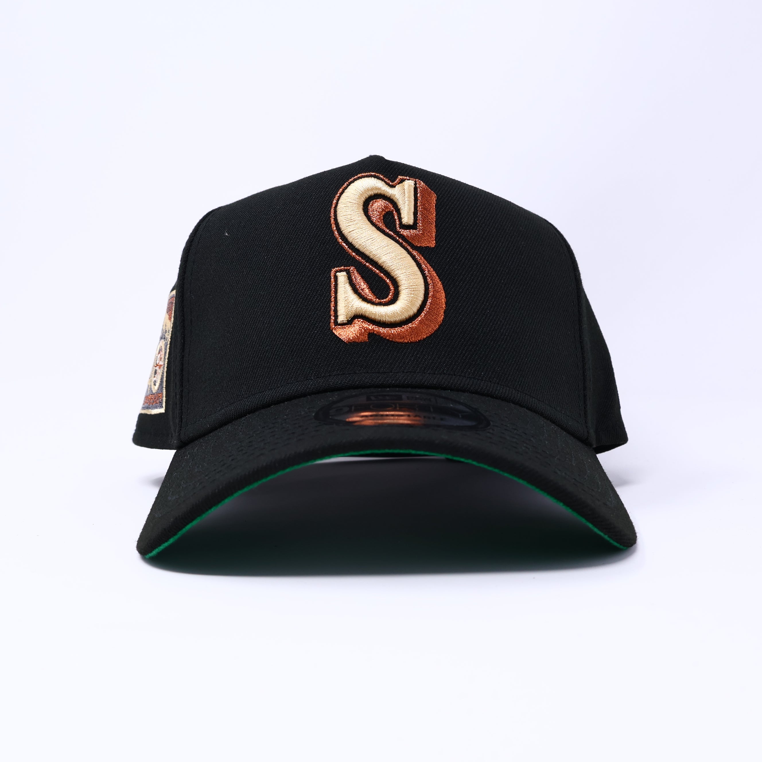 NWT Black Seattle Mariners 40th Anniversary 9Forty New Era Adjustable Snapback Hat 5 Panel