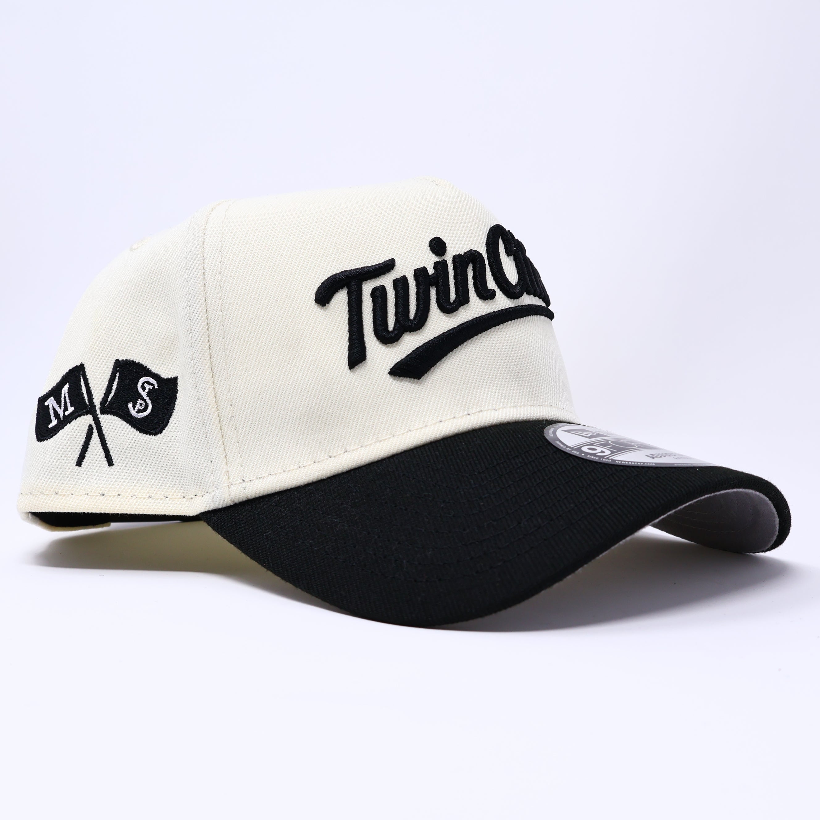 NWT Chrome Minnesota Twins 9Forty New Era Adjustable Hat 5 Panel Snapback