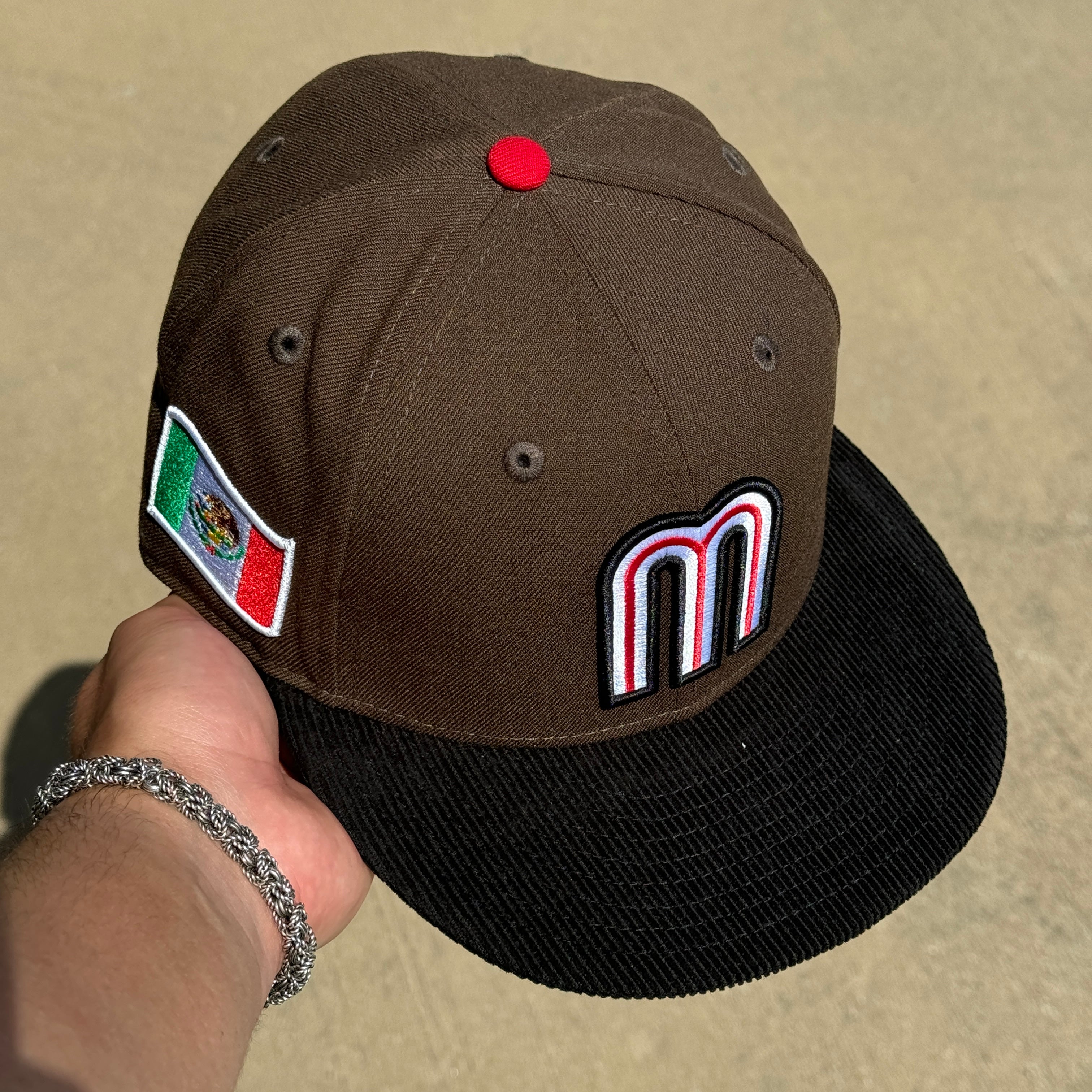 NEW 1/2 Brown Mexican Flag WBC Baseball Corduroy 59fifty New Era Fitted Hat Cap