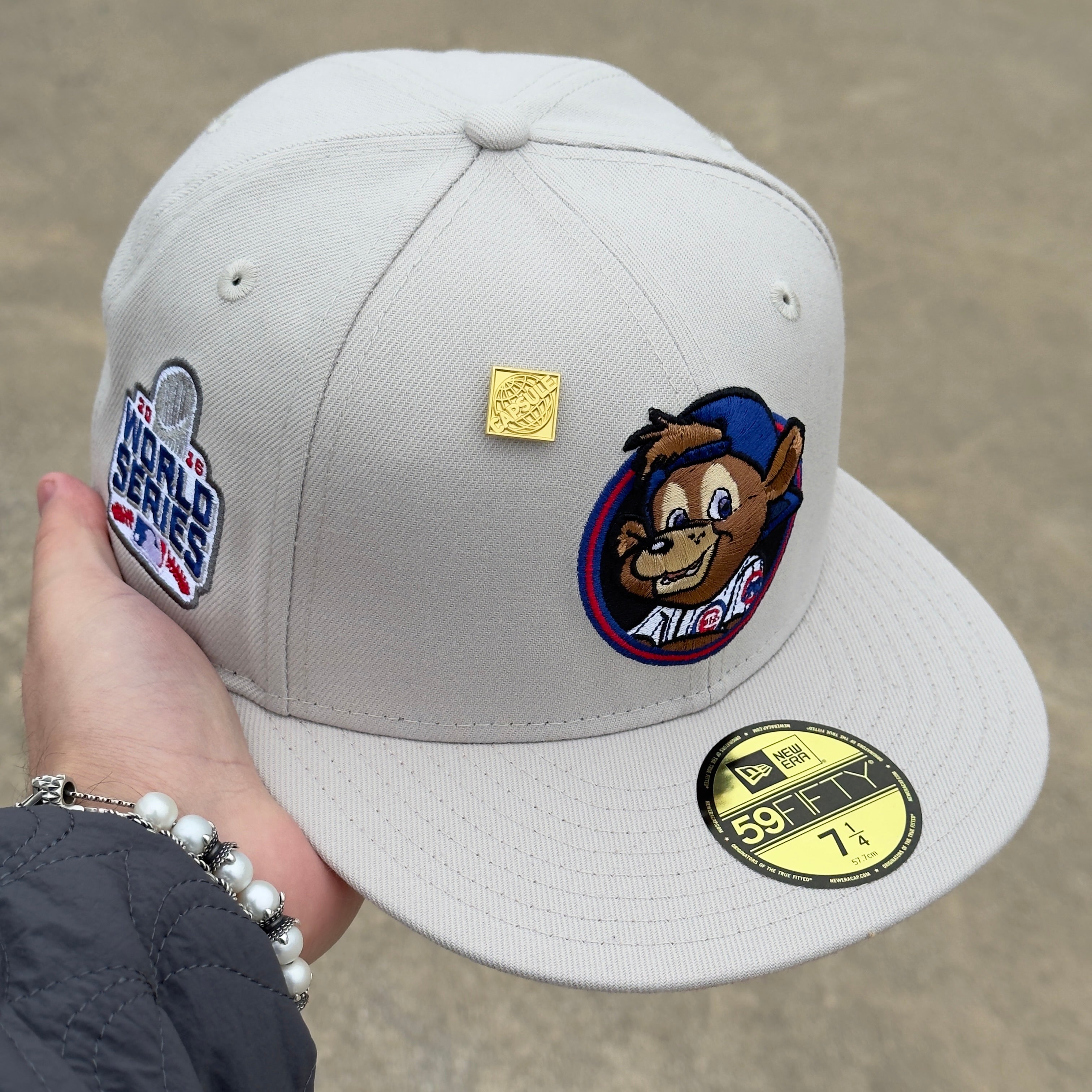 7 1/4 Grey Chicago Cubs Clark Mascot 2016 World Series 59fifty New Era Fitted Cap Hat