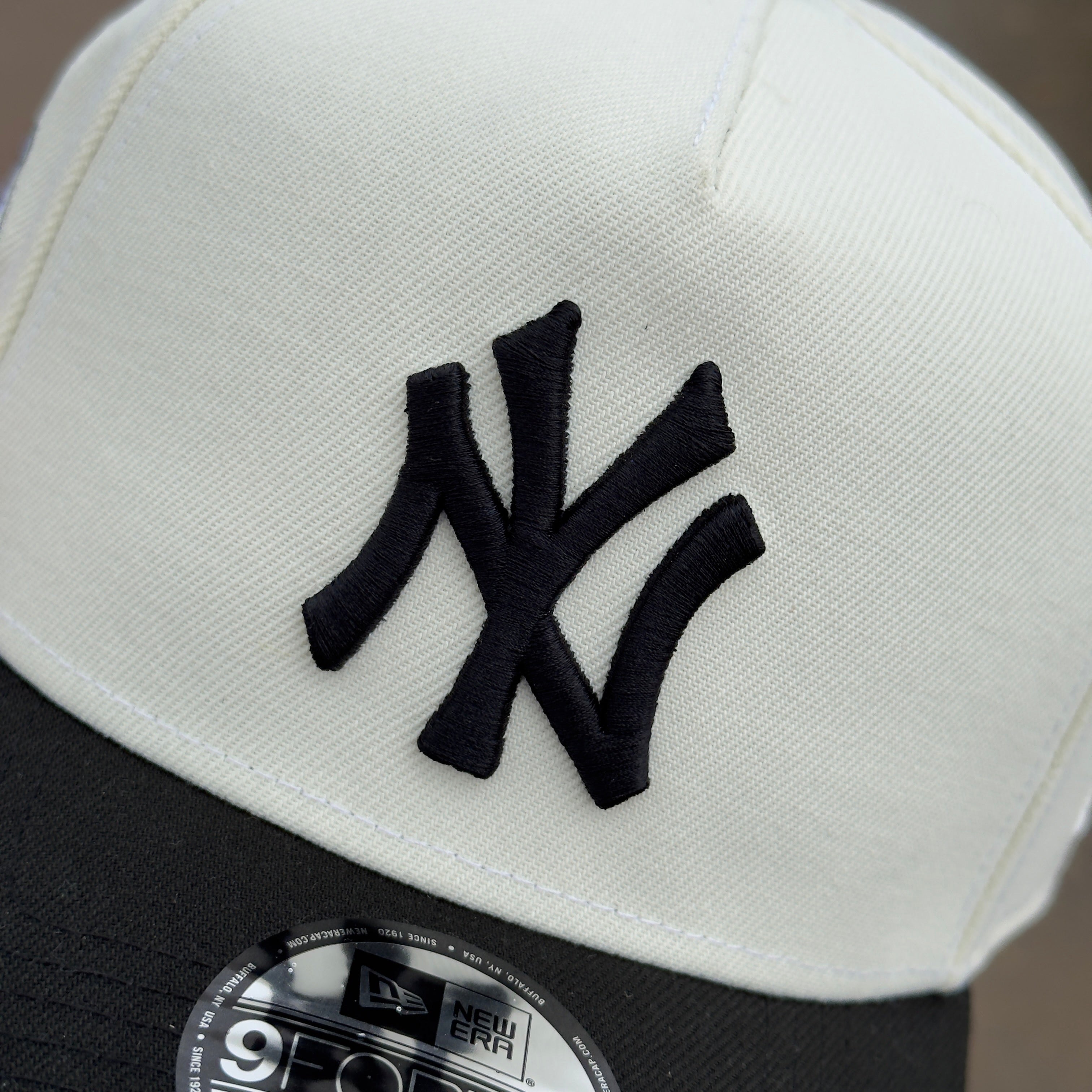 Chrome New York Yankees 1999 World Series 9Forty A Frame Snapback New Era Cap Dad Hat Sun
