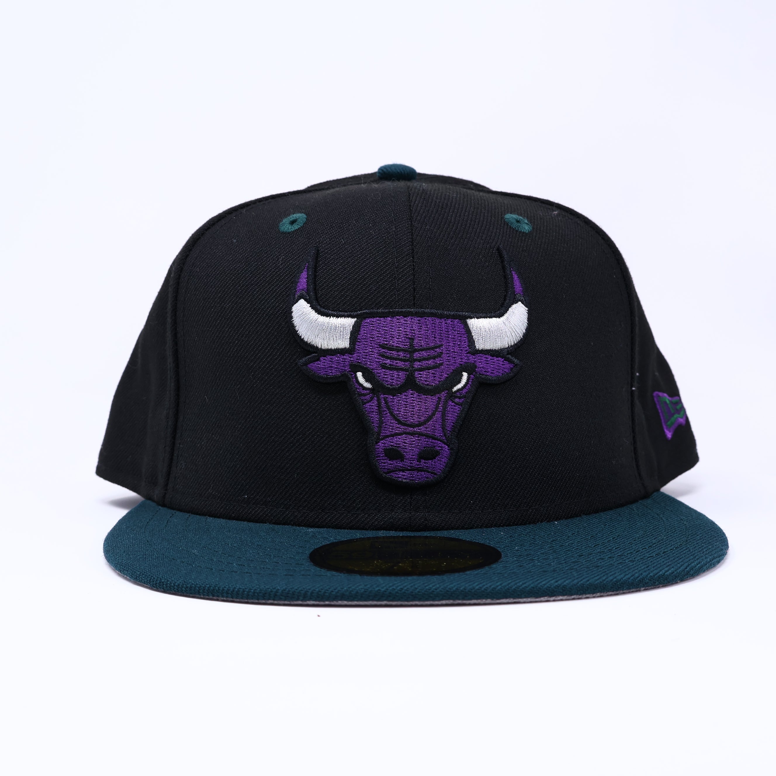 NEW 5/8 Black Chicago Bulls NBA Basketball Purple 59fifty New Era Fitted Hat Cap